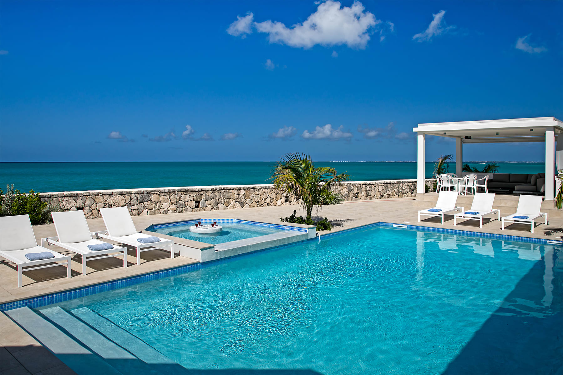 Ecume des Jours, Secluded Beachfront Villa on Plum Bay Gallery 1