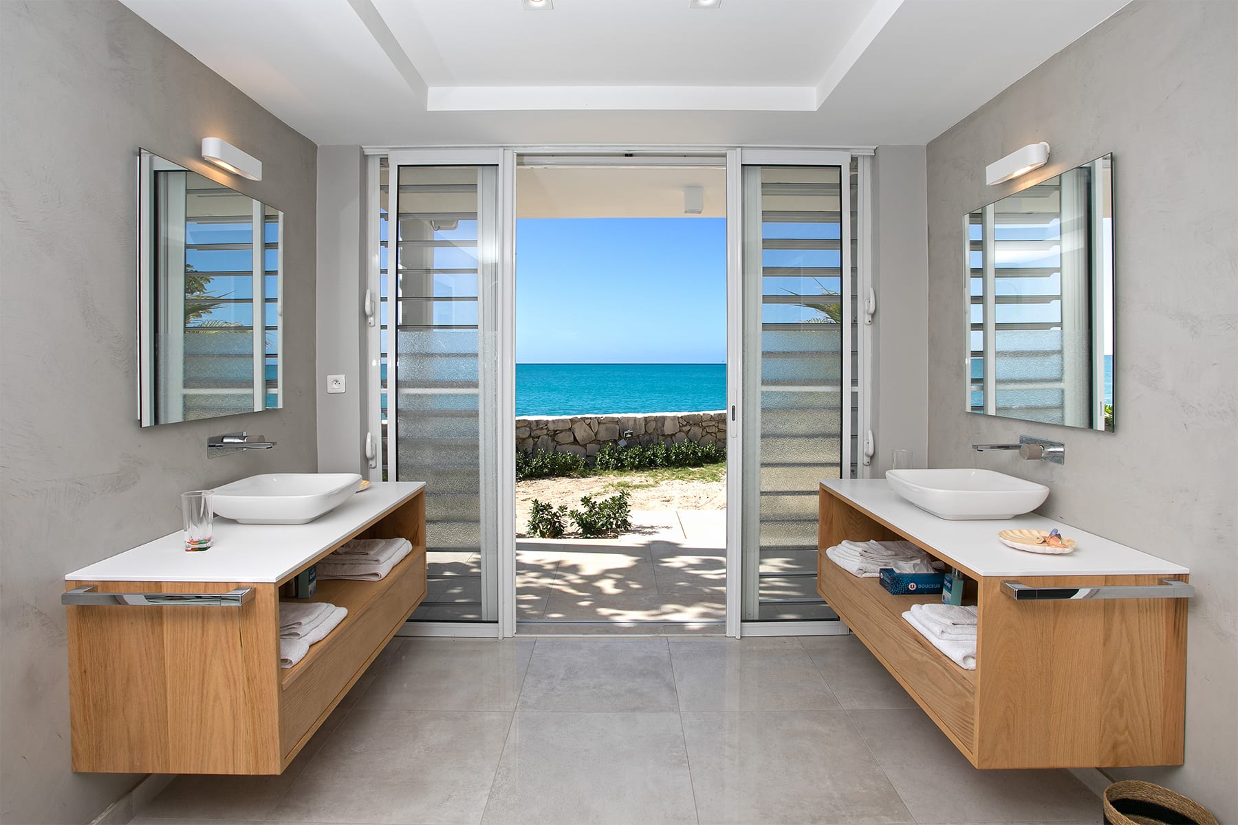 Ecume des Jours, Secluded Beachfront Villa on Plum Bay - Photo 45