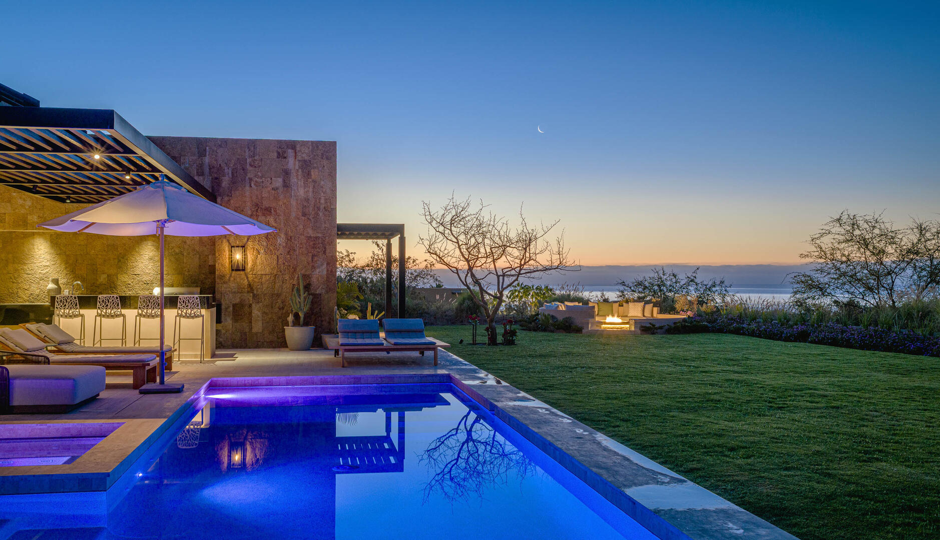 Enclave West #17, Ocean-View Six-Bedroom Villa in Puerto Los Cabos