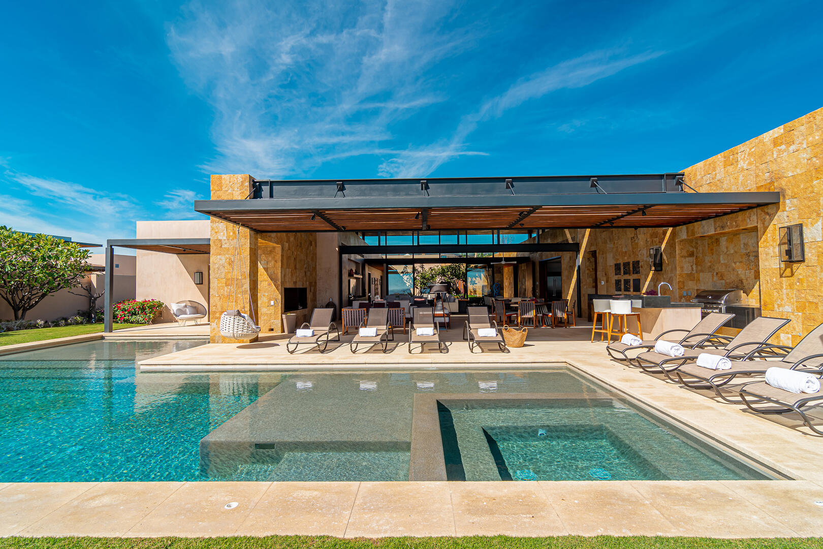 Enclave West Villa #4, Beachfront Calm in Puerto Los Cabos