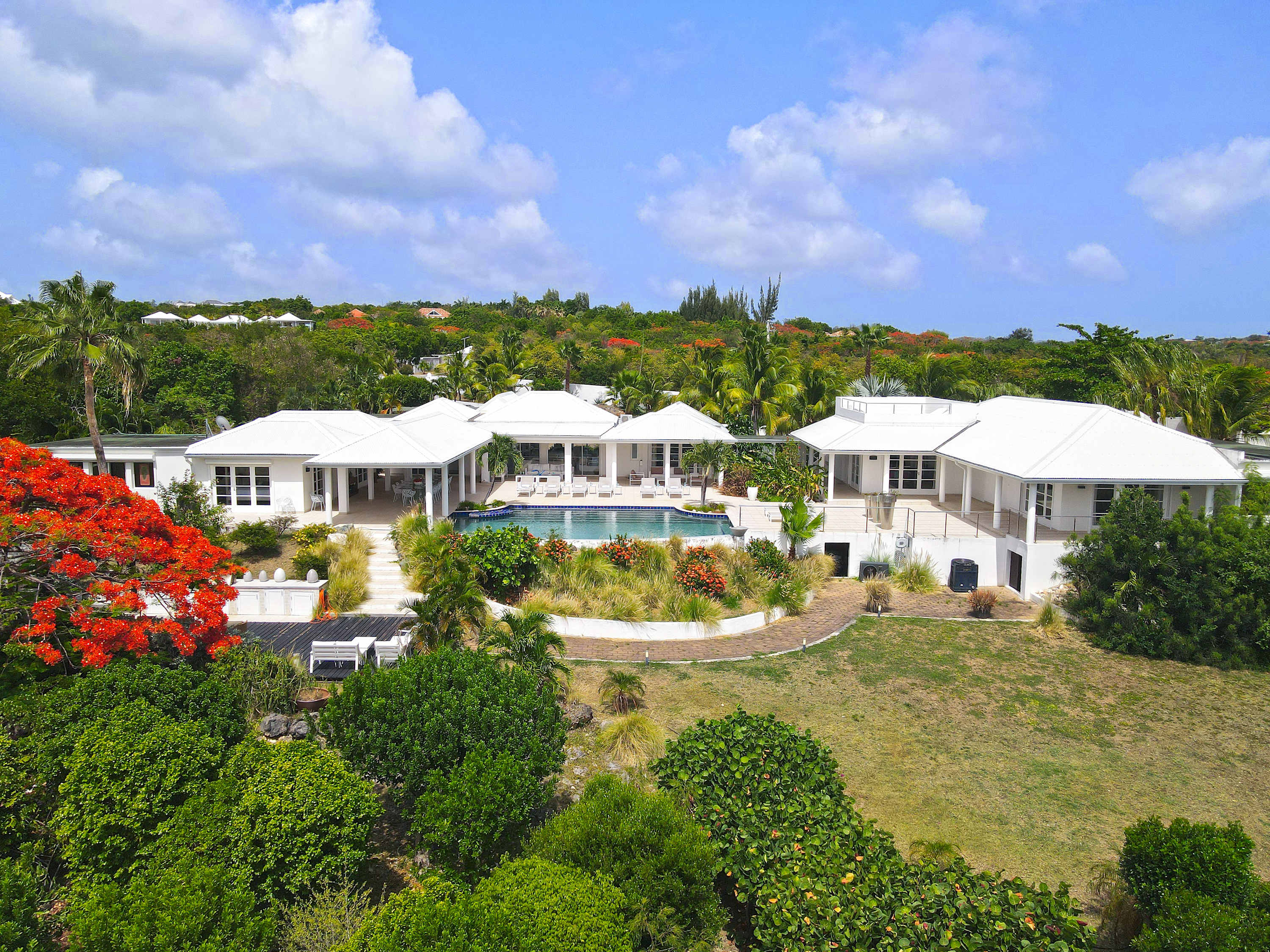 Villa Encore in Terres Basses, Six Ensuite Bedrooms with Heated Pool and Ocean Views Main View