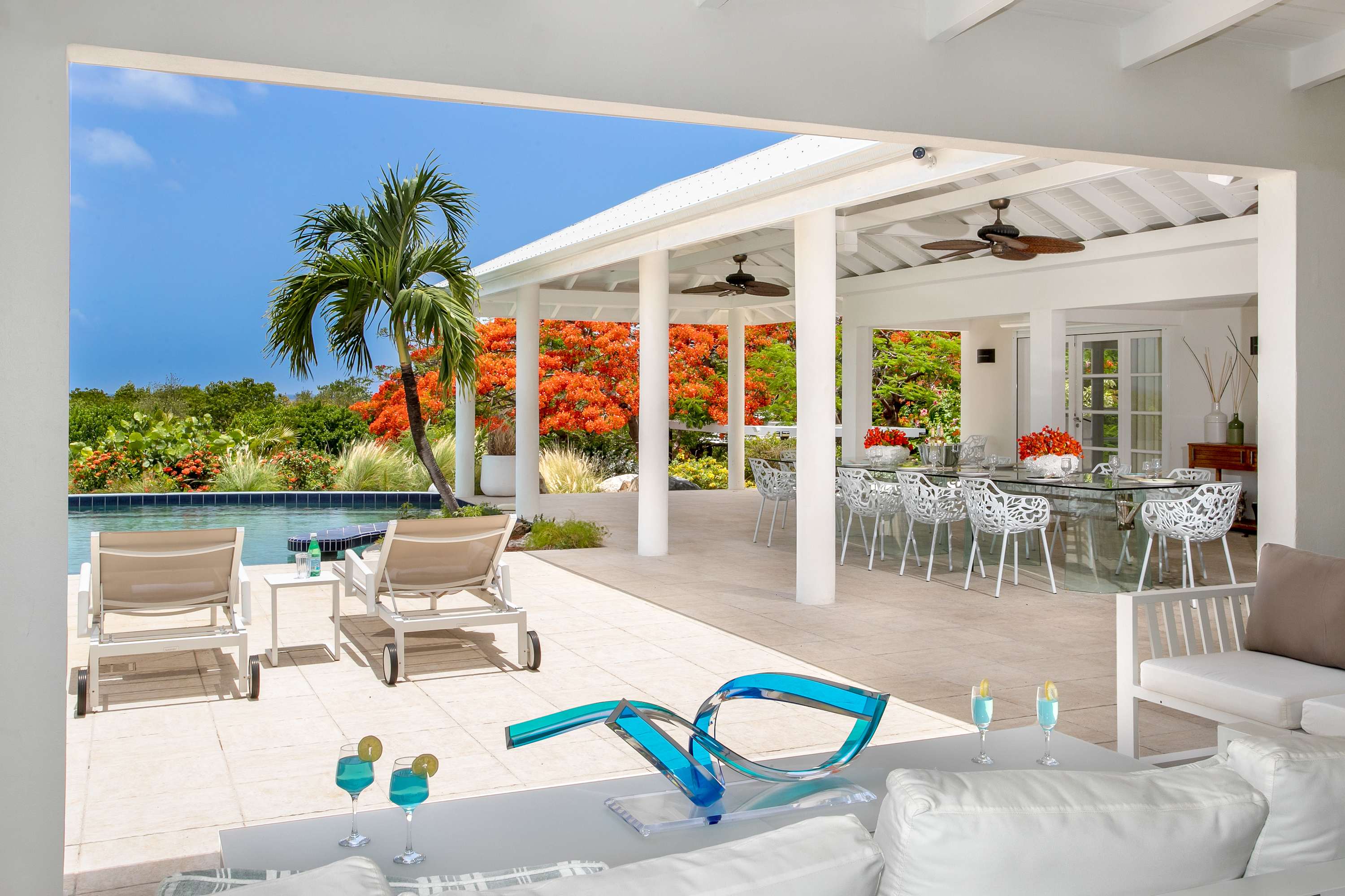 Villa Encore in Terres Basses, Six Ensuite Bedrooms with Heated Pool and Ocean Views - Photo 14