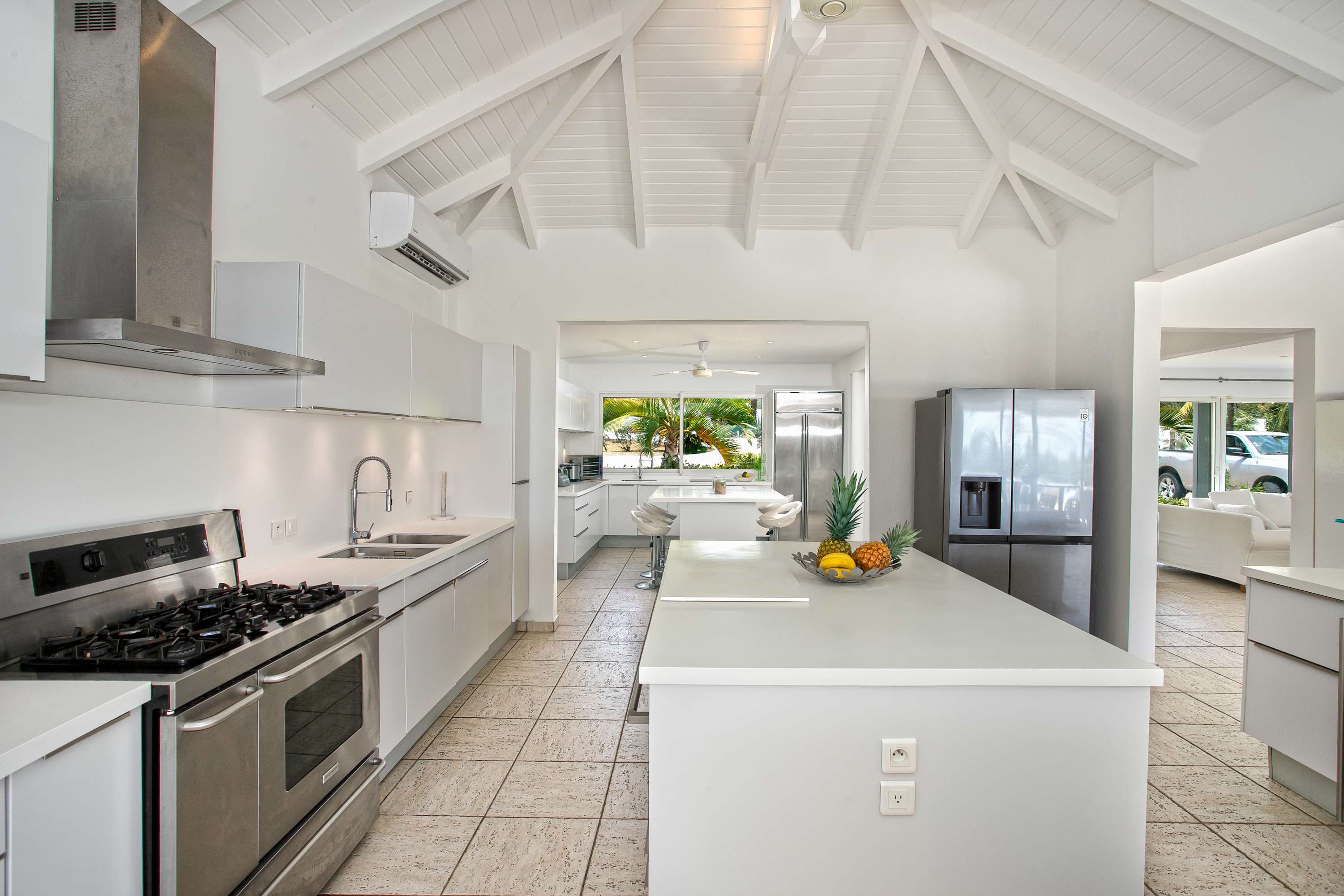 Villa Encore in Terres Basses, Six Ensuite Bedrooms with Heated Pool and Ocean Views - Photo 20