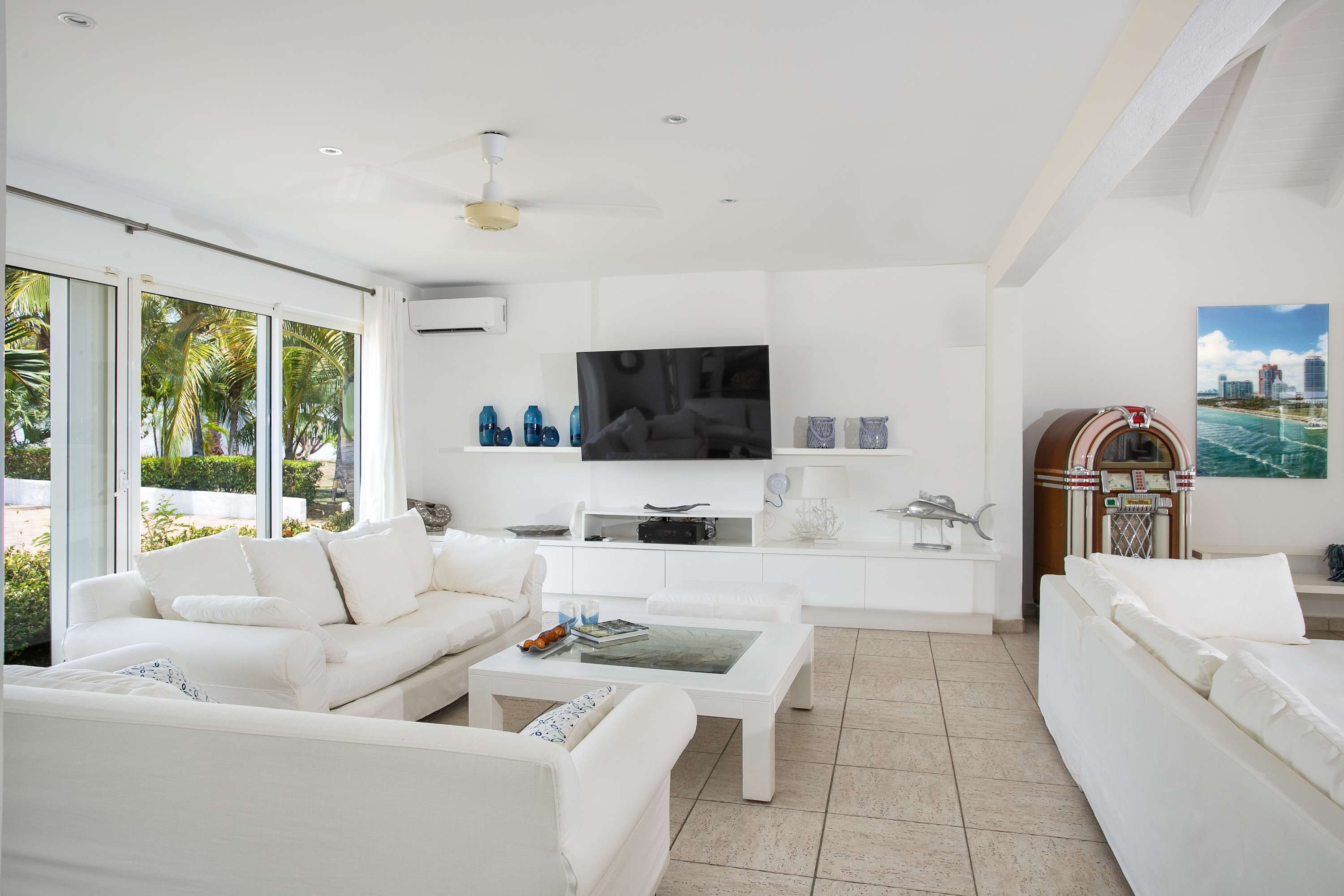 Villa Encore in Terres Basses, Six Ensuite Bedrooms with Heated Pool and Ocean Views - Photo 24