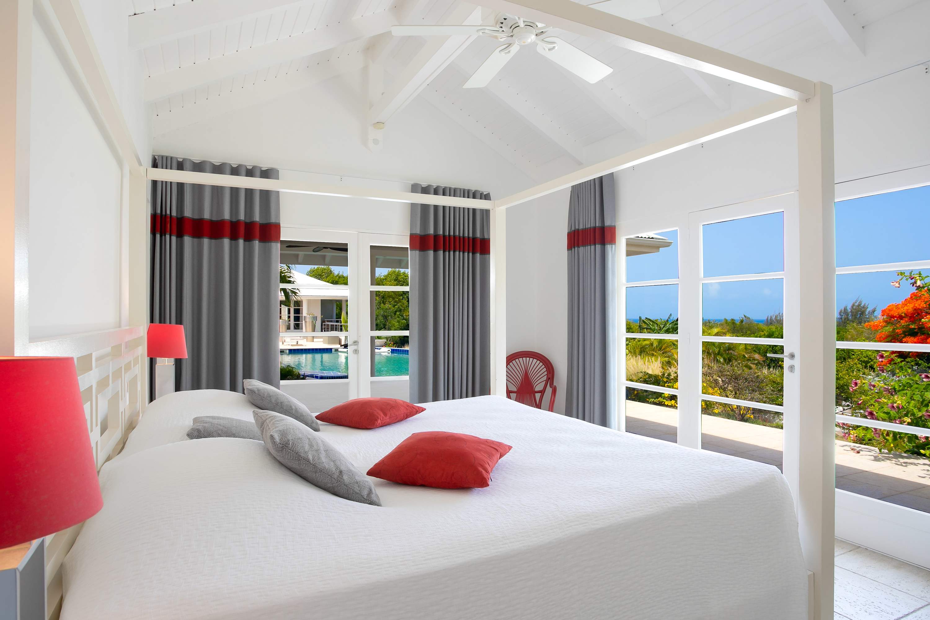 Villa Encore in Terres Basses, Six Ensuite Bedrooms with Heated Pool and Ocean Views - Photo 26