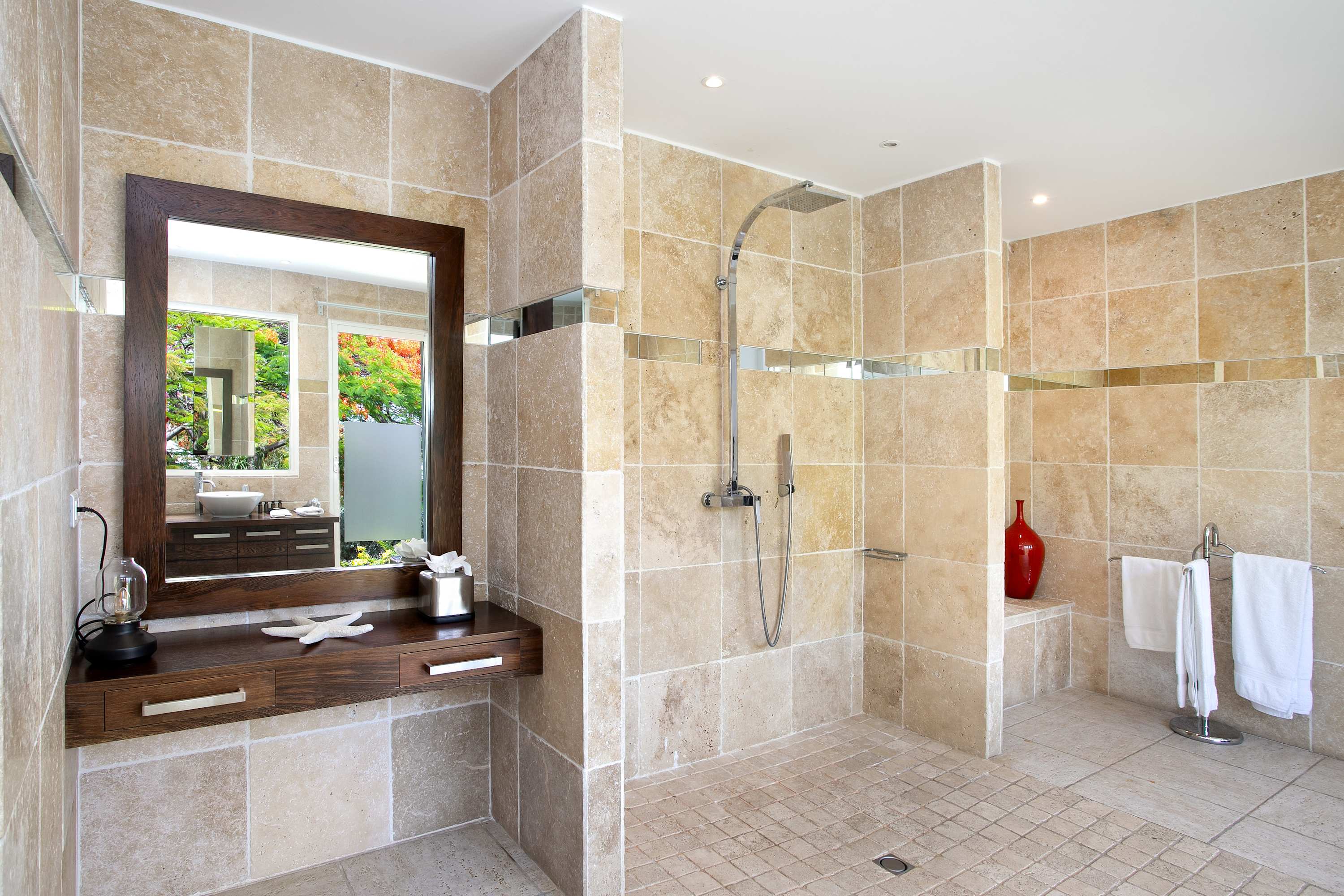 Villa Encore in Terres Basses, Six Ensuite Bedrooms with Heated Pool and Ocean Views - Photo 30