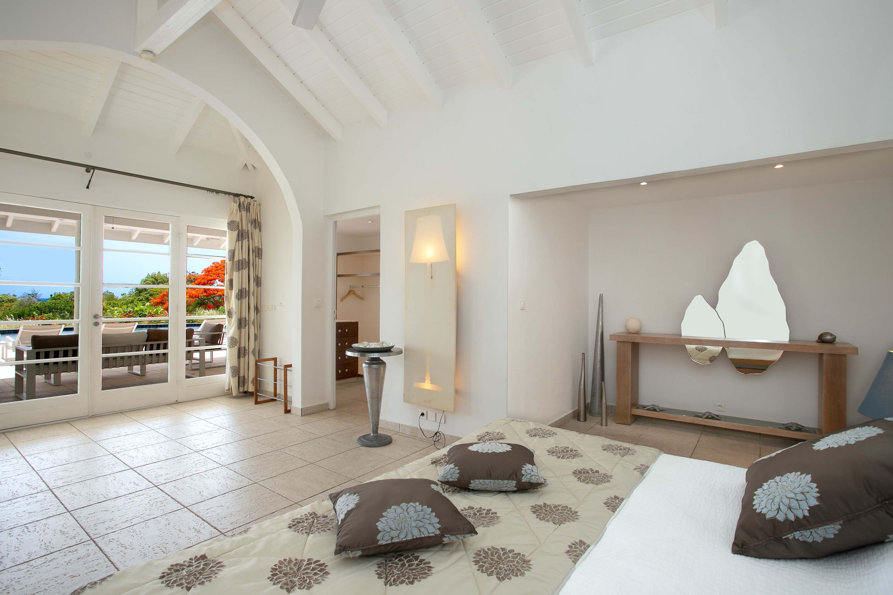 Villa Encore in Terres Basses, Six Ensuite Bedrooms with Heated Pool and Ocean Views - Photo 38