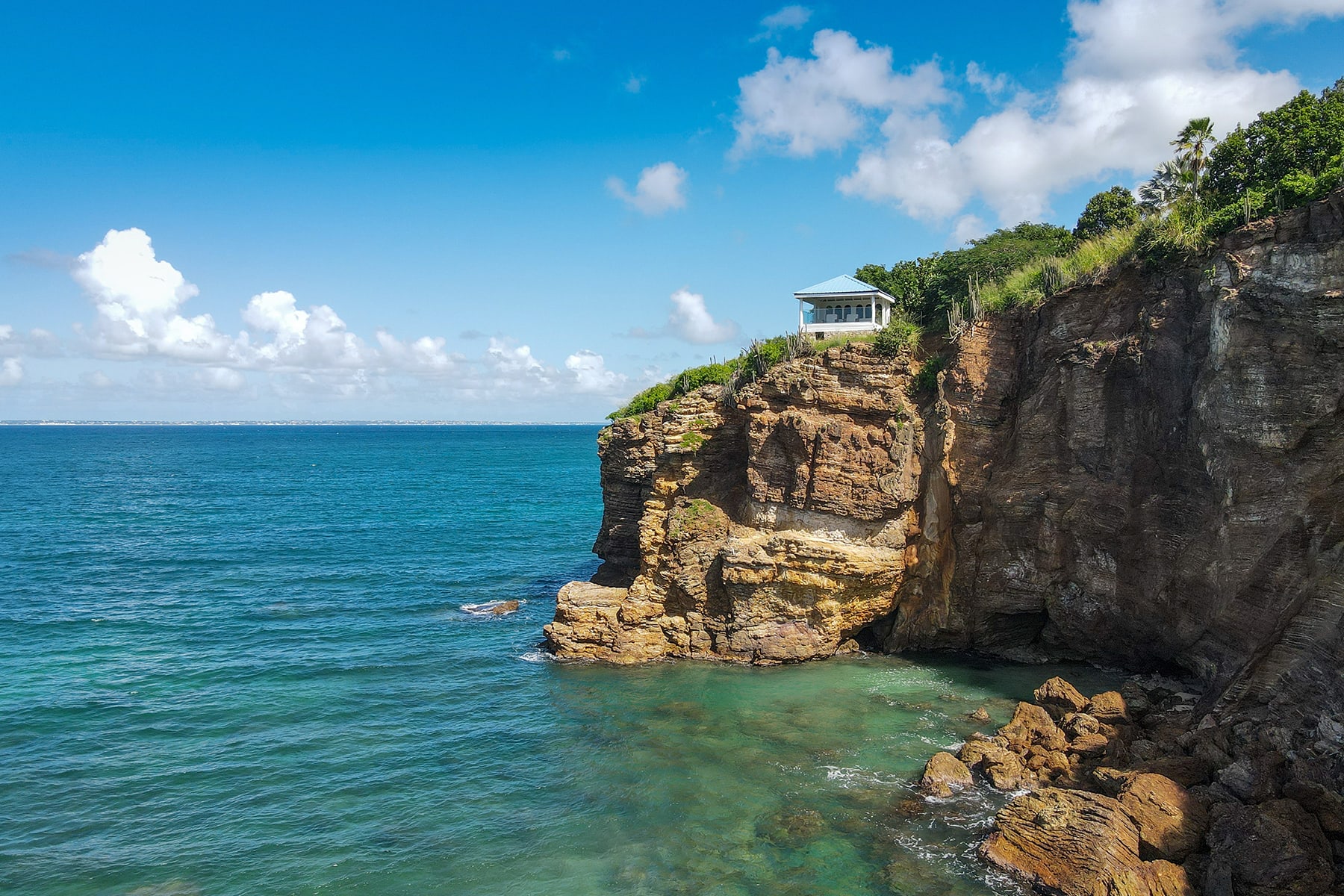 Esprit de la Mer, Cliffside Beachfront Villa above Baie Rouge - Photo 8