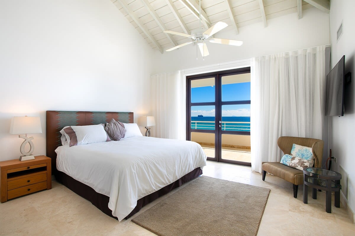 Villa Farniente, Beachfront Four-Bedroom Retreat in Shore Pointe, Cupecoy - Photo 13