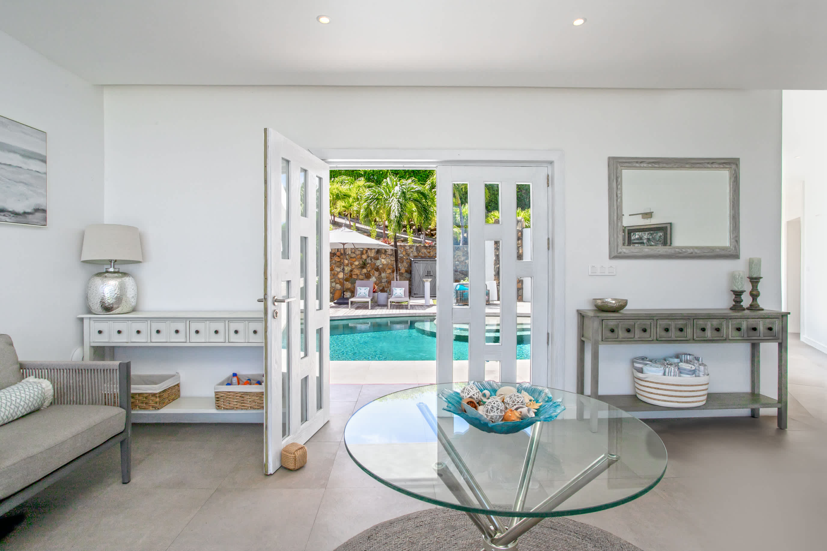 Five Minutes More, Ocean View Villa in Oyster Pond with Four King Suites - Photo 13