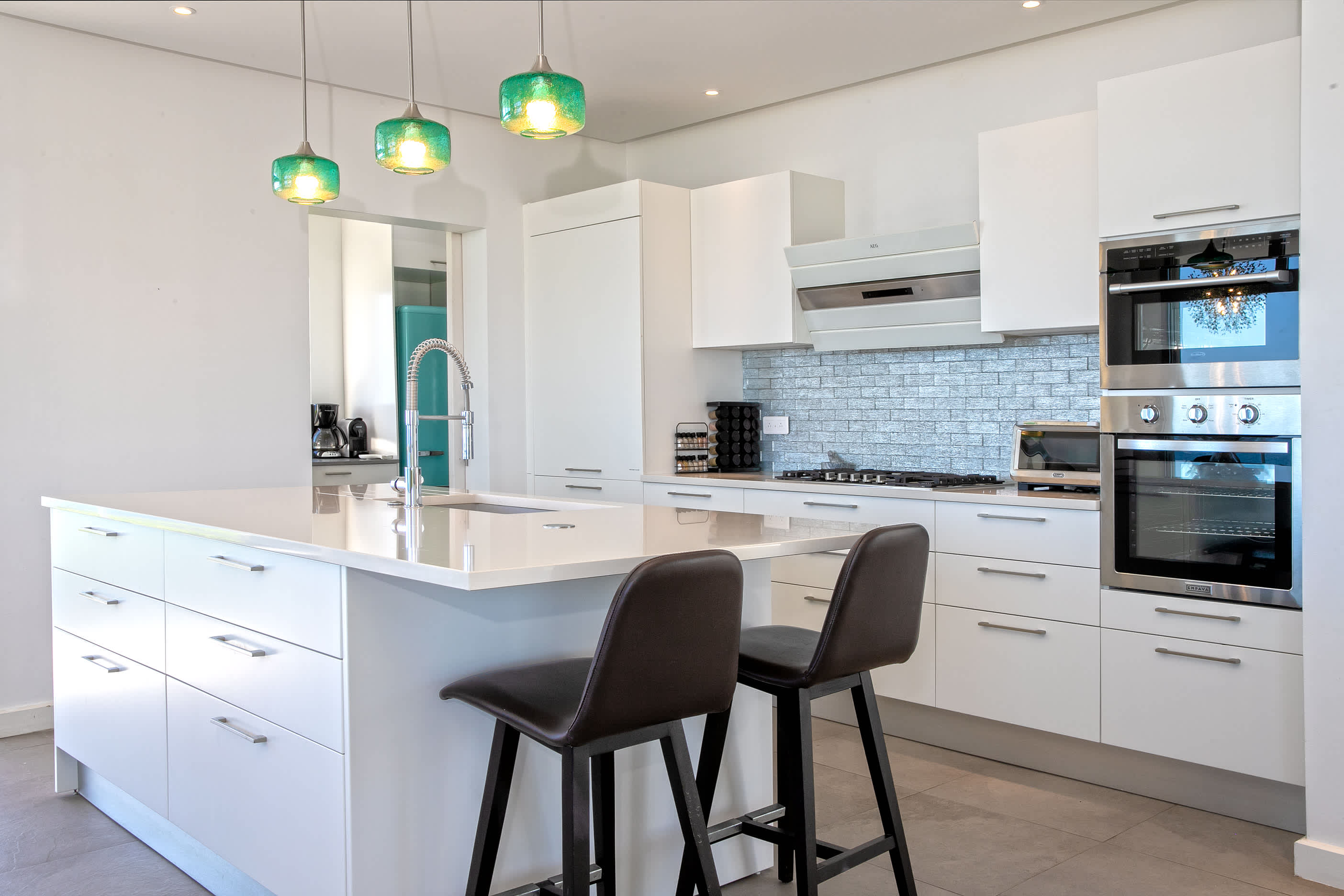 Five Minutes More, Ocean View Villa in Oyster Pond with Four King Suites - Photo 19