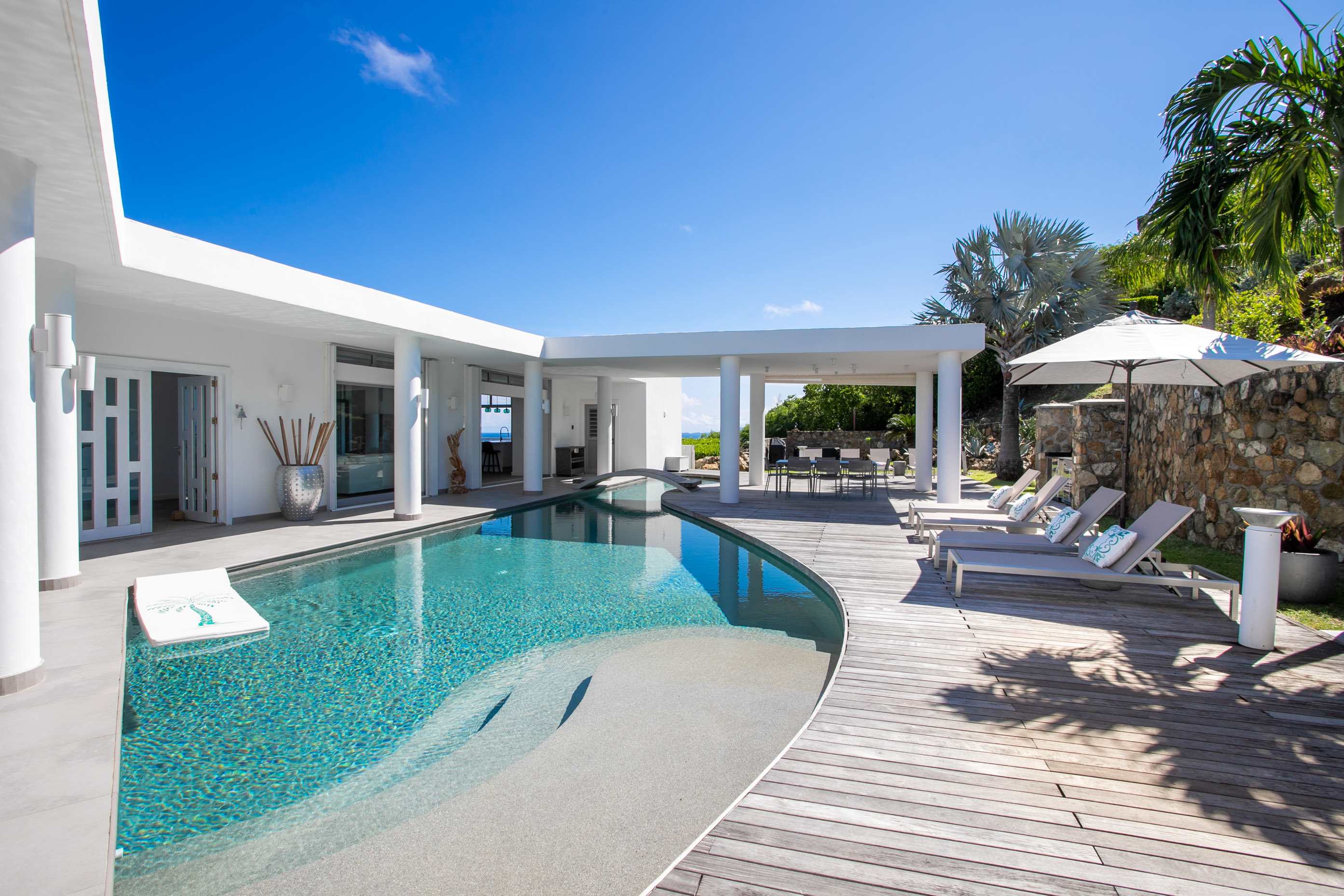 Five Minutes More, Ocean View Villa in Oyster Pond with Four King Suites Gallery 1