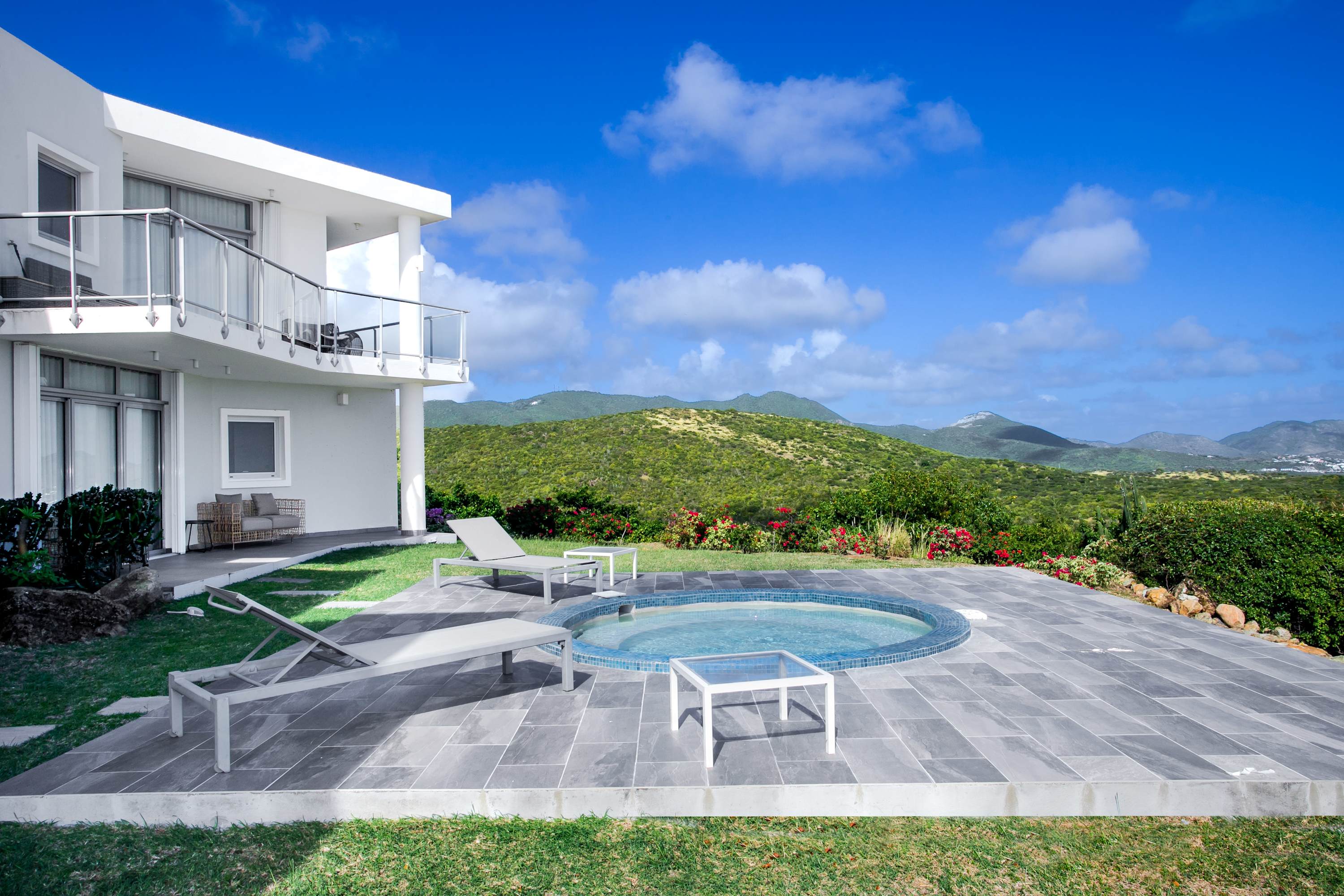 Five Minutes More, Ocean View Villa in Oyster Pond with Four King Suites - Photo 51
