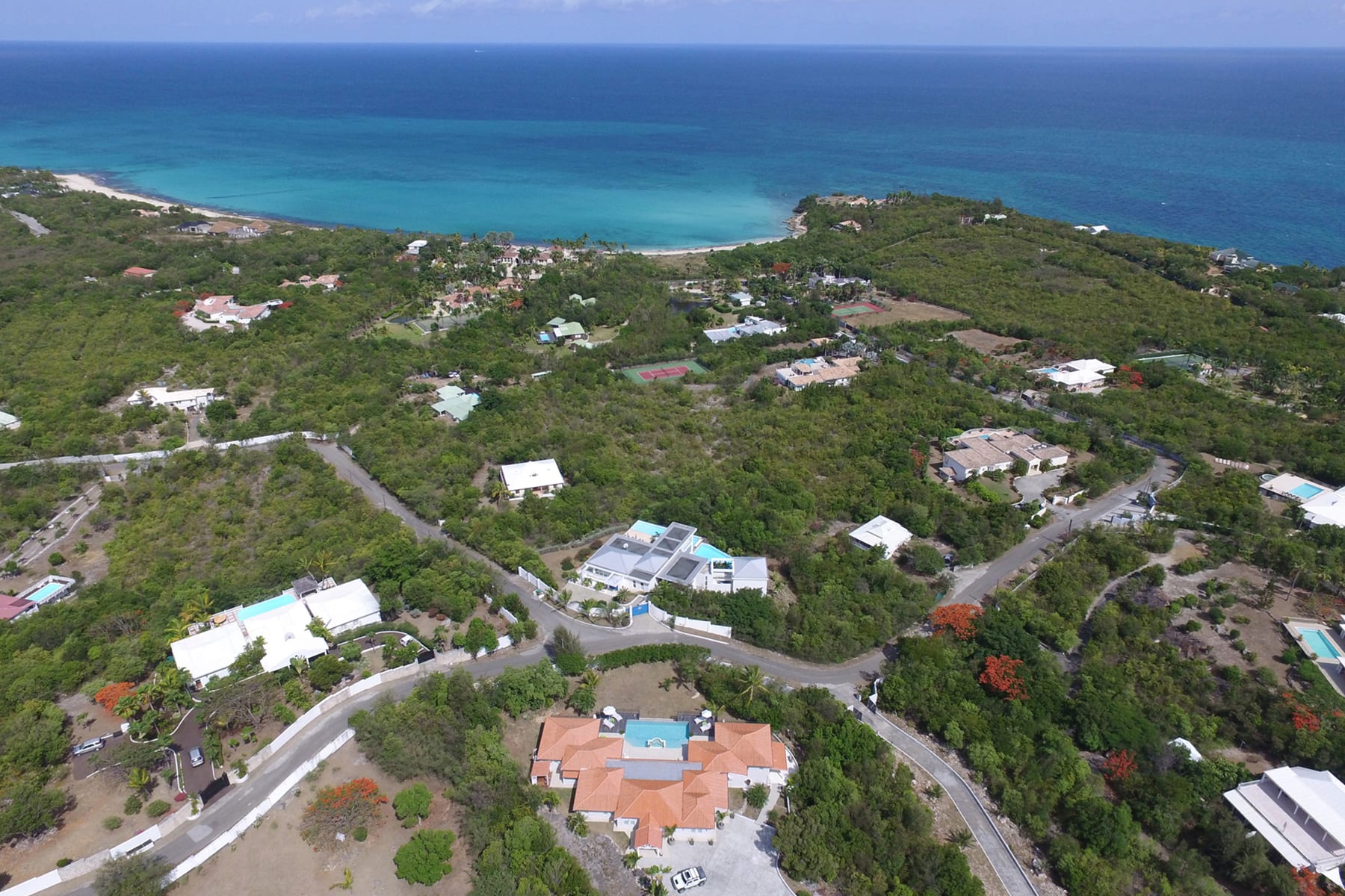Villa Giselle, Terres Basses Villa with 180 Degree Caribbean Views and a Heated Pool - Photo 10