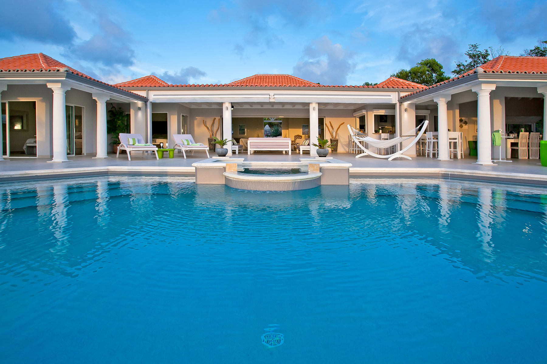 Villa Giselle, Terres Basses Villa with 180 Degree Caribbean Views and a Heated Pool - Photo 11