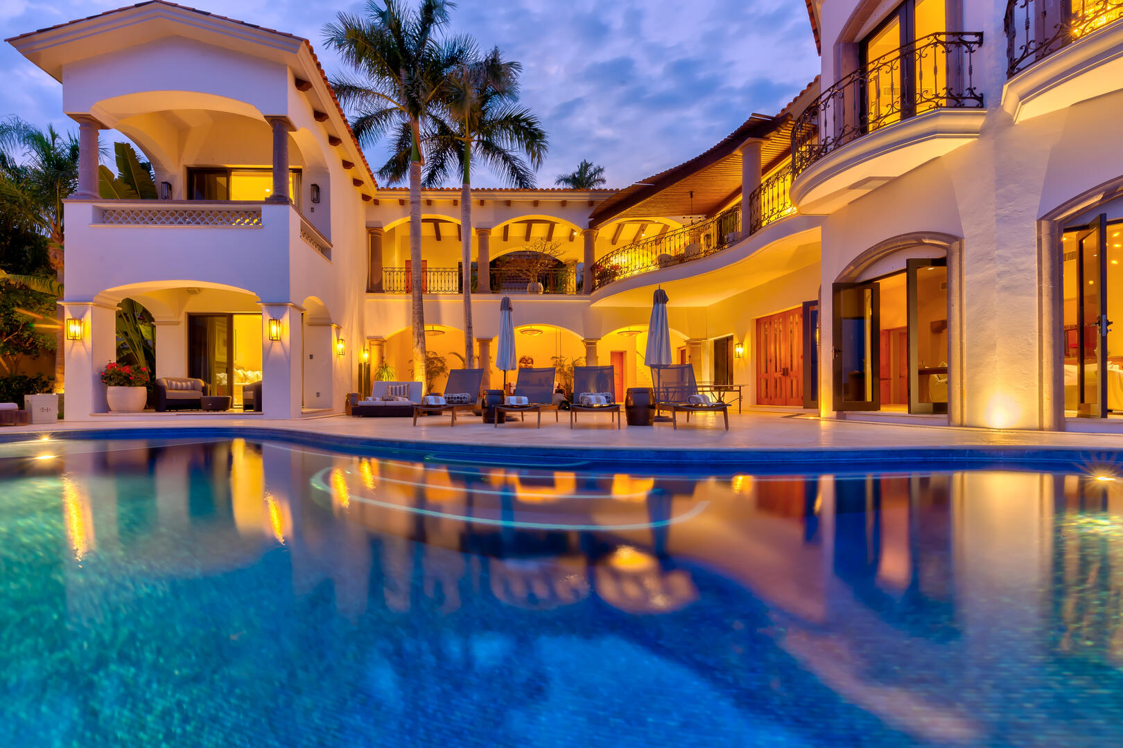 Hacienda 502, Ocean View Palmilla Villa with Five King Suites Main View