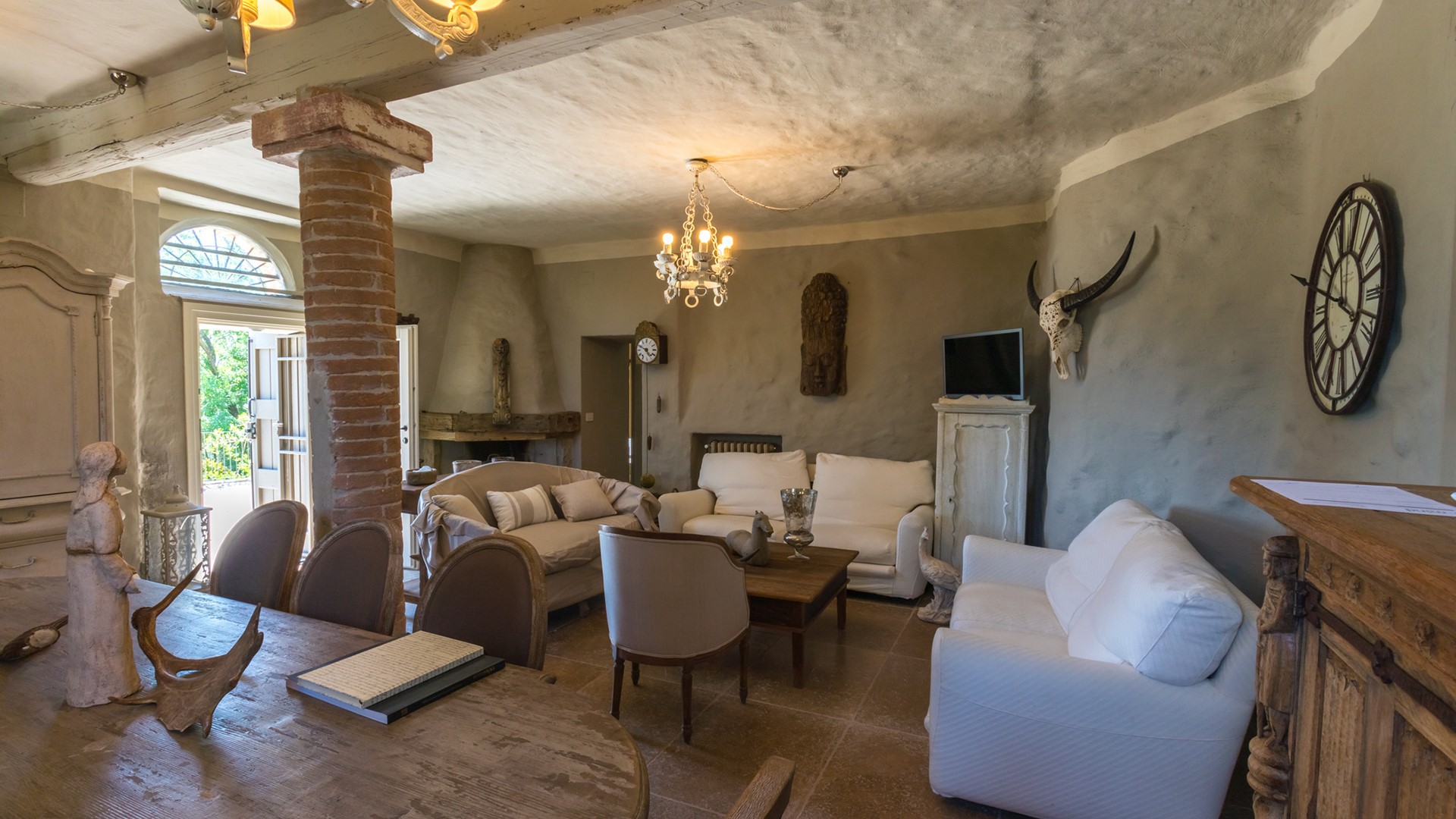 Il Castellaccio 8, Historic Ravenna Villa with Heated Pool and Apennine Views Gallery 3