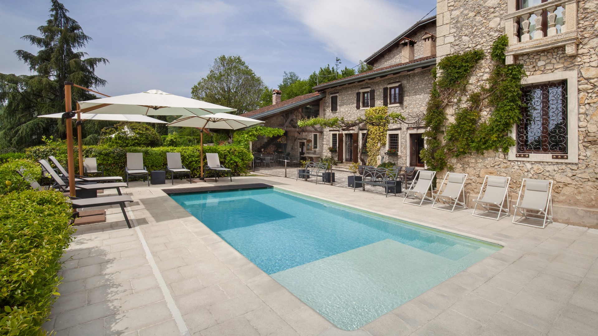 Il Giardino di Sibilia | Elegant Veneto Villa with Pool, Gardens and Stone Cellar Cantina Gallery 1
