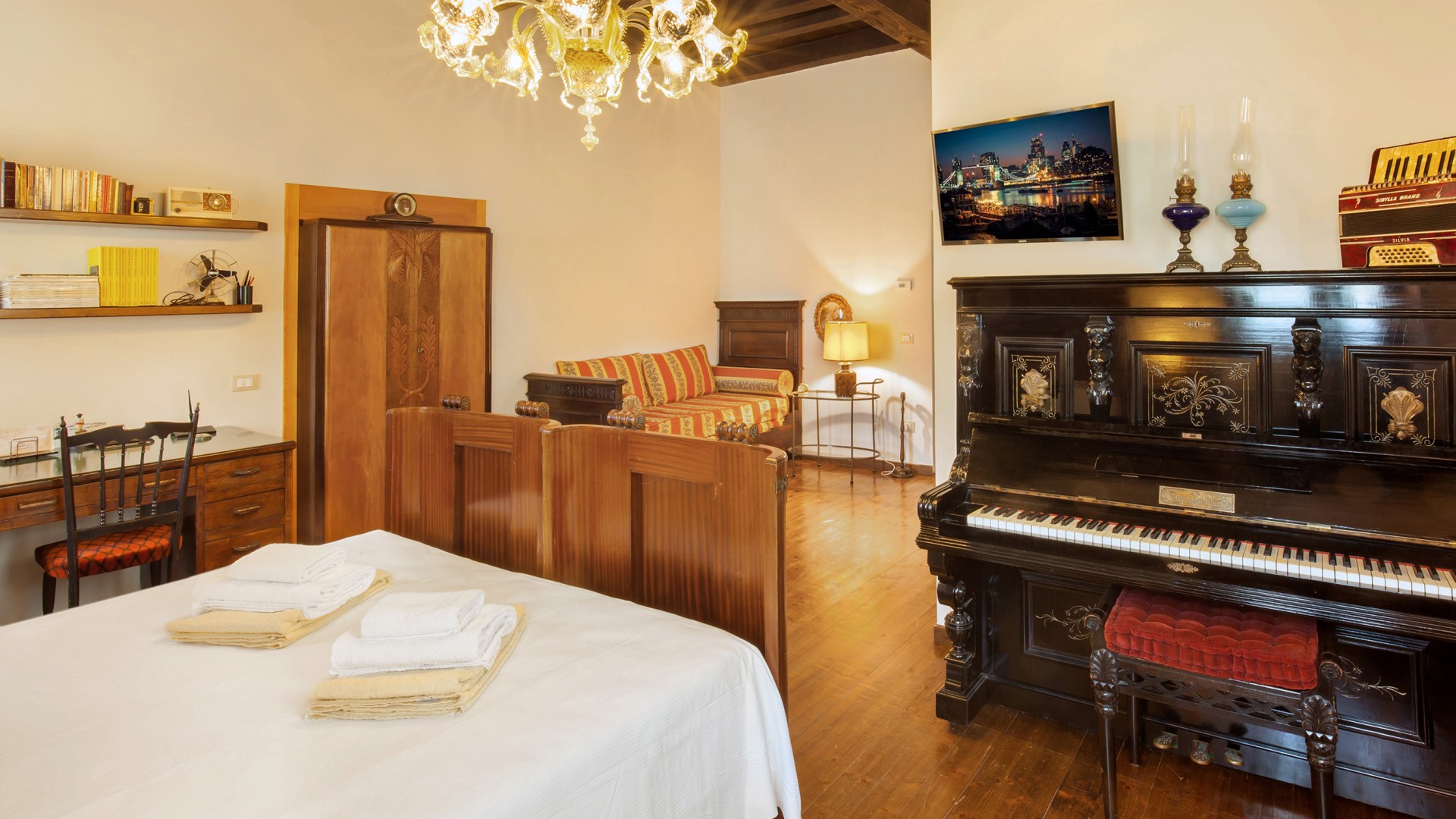 Il Giardino di Sibilia | Elegant Veneto Villa with Pool, Gardens and Stone Cellar Cantina - Photo 29