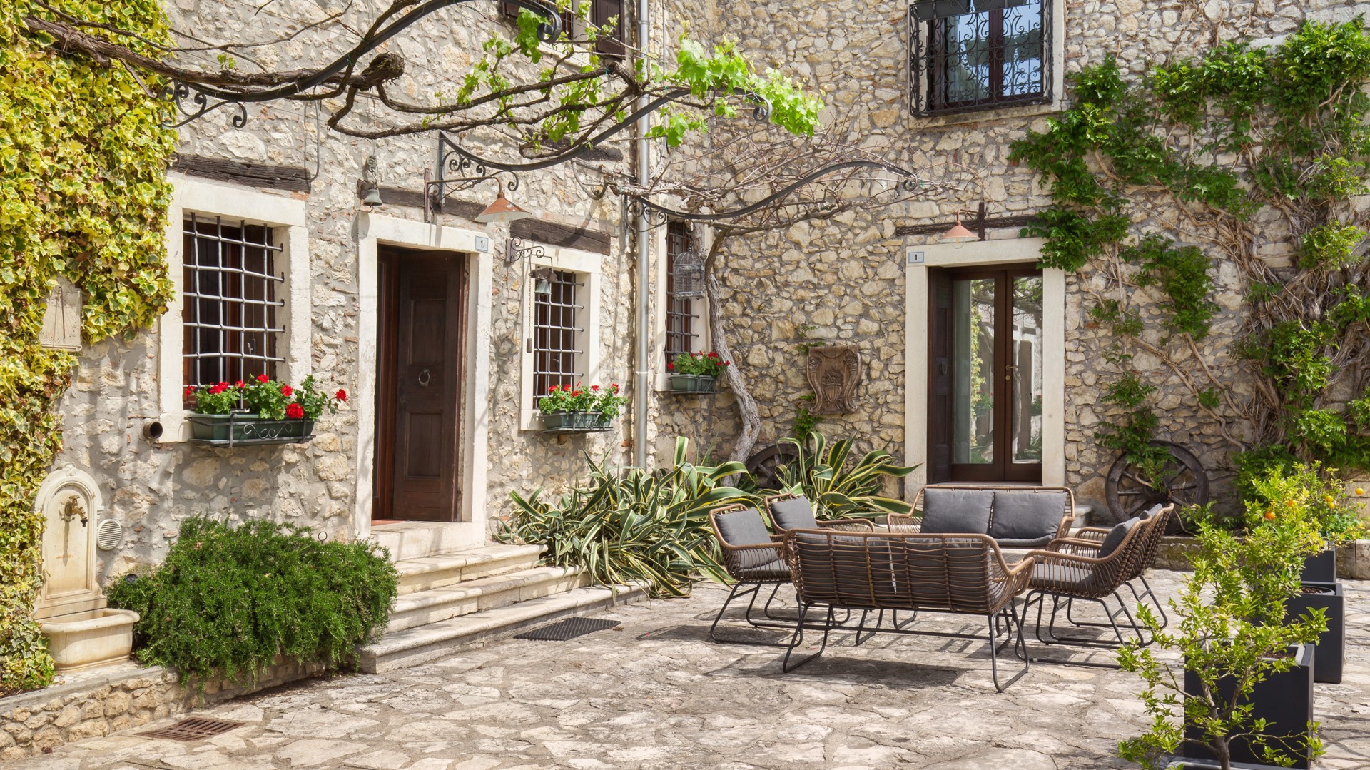 Il Giardino di Sibilia | Elegant Veneto Villa with Pool, Gardens and Stone Cellar Cantina Gallery 3