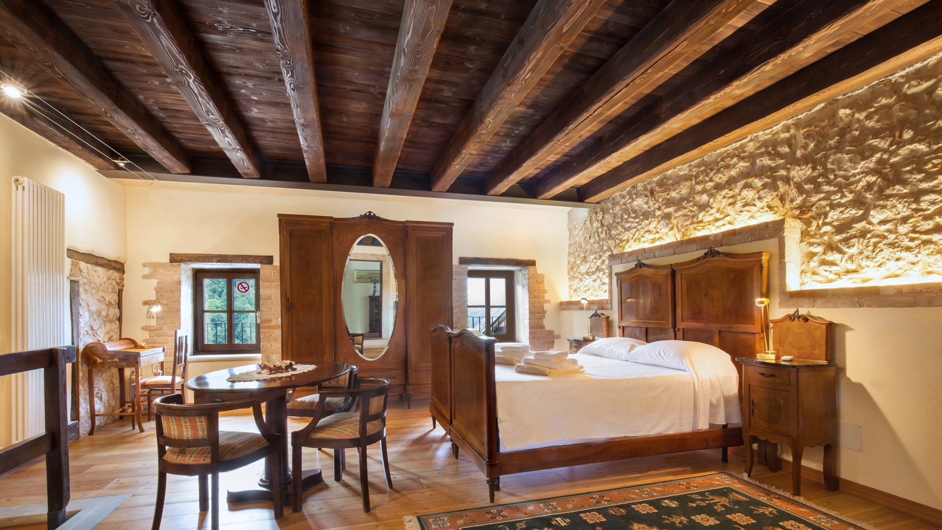 Il Giardino di Sibilia | Elegant Veneto Villa with Pool, Gardens and Stone Cellar Cantina - Photo 34