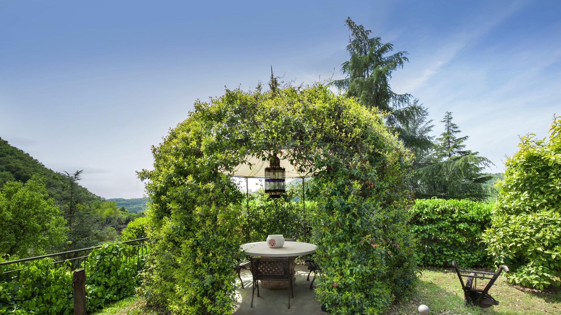 Il Giardino di Sibilia | Elegant Veneto Villa with Pool, Gardens and Stone Cellar Cantina - Photo 10