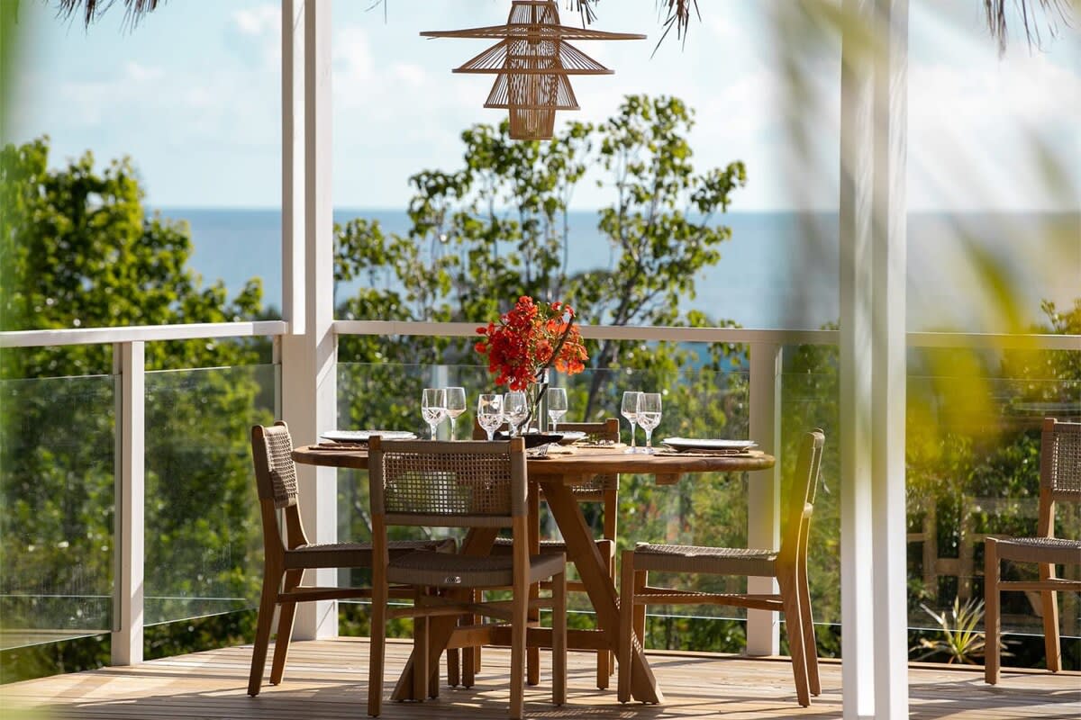 Villa Jacaranda, Baie Longue Views and Barefoot Terrace Living in Terres Basses - Photo 10