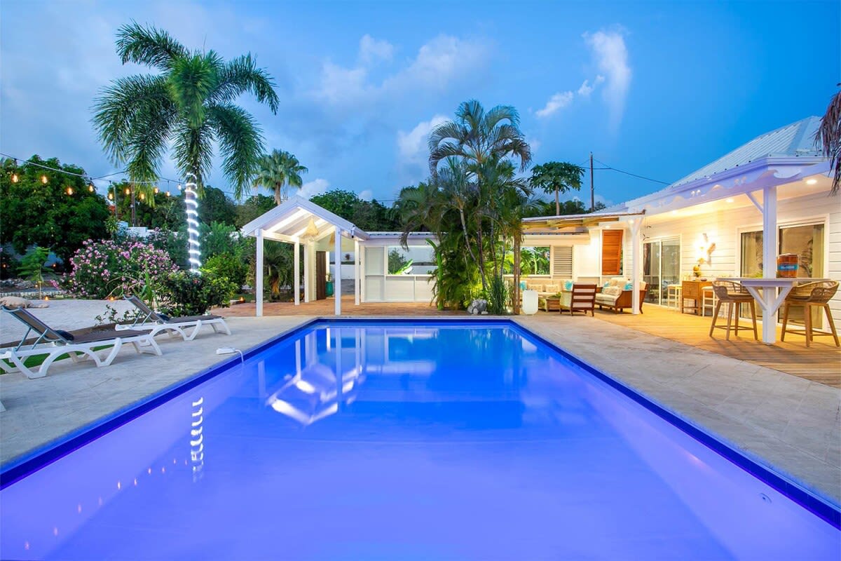 Villa Jacaranda, Baie Longue Views and Barefoot Terrace Living in Terres Basses - Photo 28