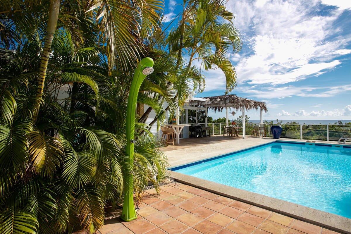 Villa Jacaranda, Baie Longue Views and Barefoot Terrace Living in Terres Basses - Photo 32