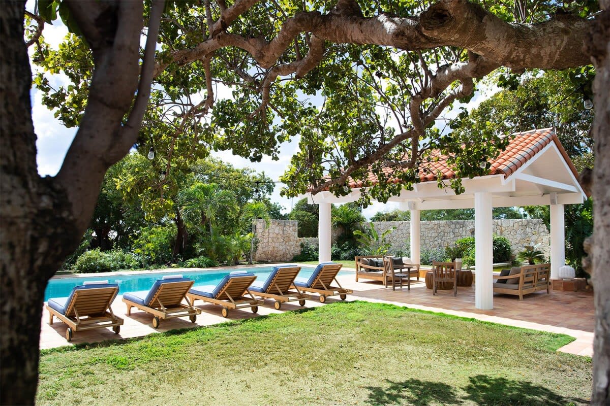 Villa Jasper, a Philip Johnson Island Retreat in Terres Basses - Photo 10