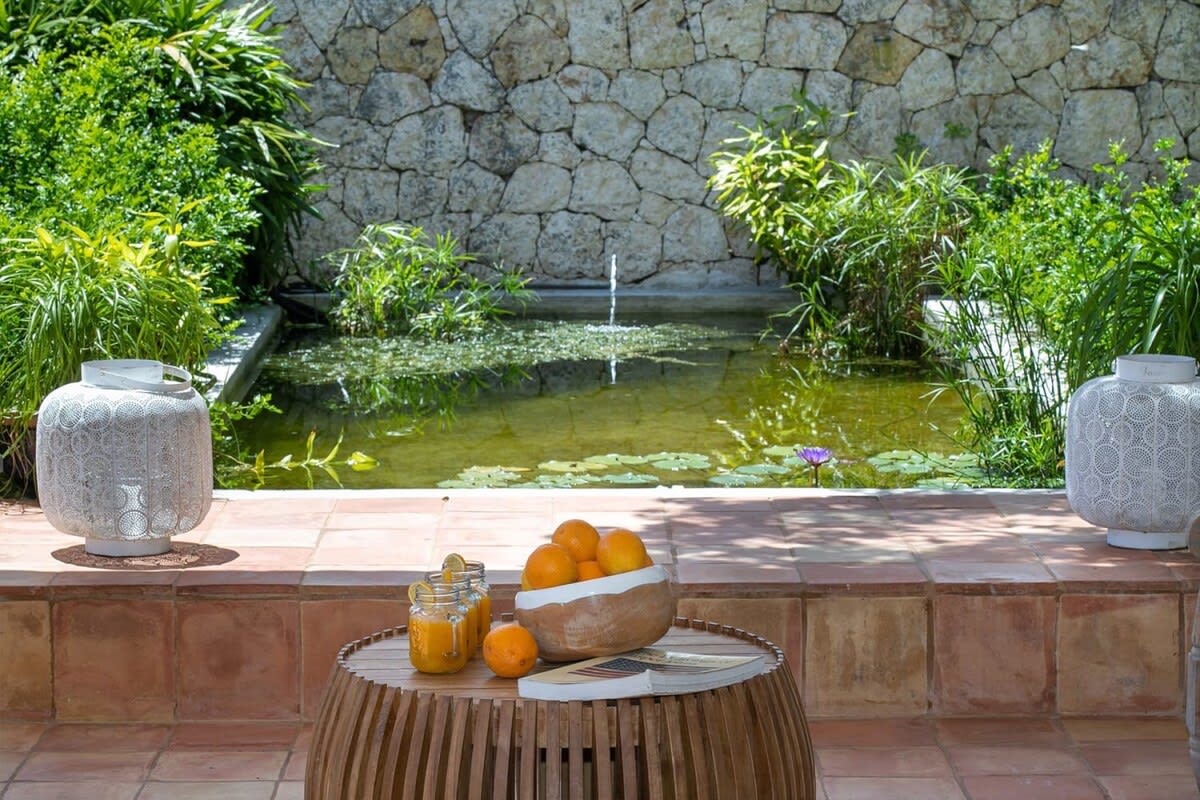 Villa Jasper, a Philip Johnson Island Retreat in Terres Basses - Photo 40