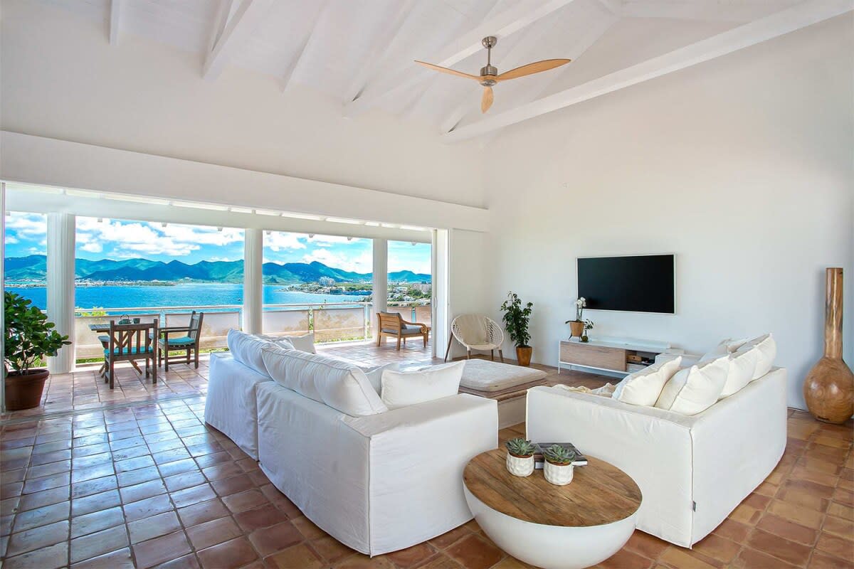 Villa Jasper, a Philip Johnson Island Retreat in Terres Basses - Photo 5