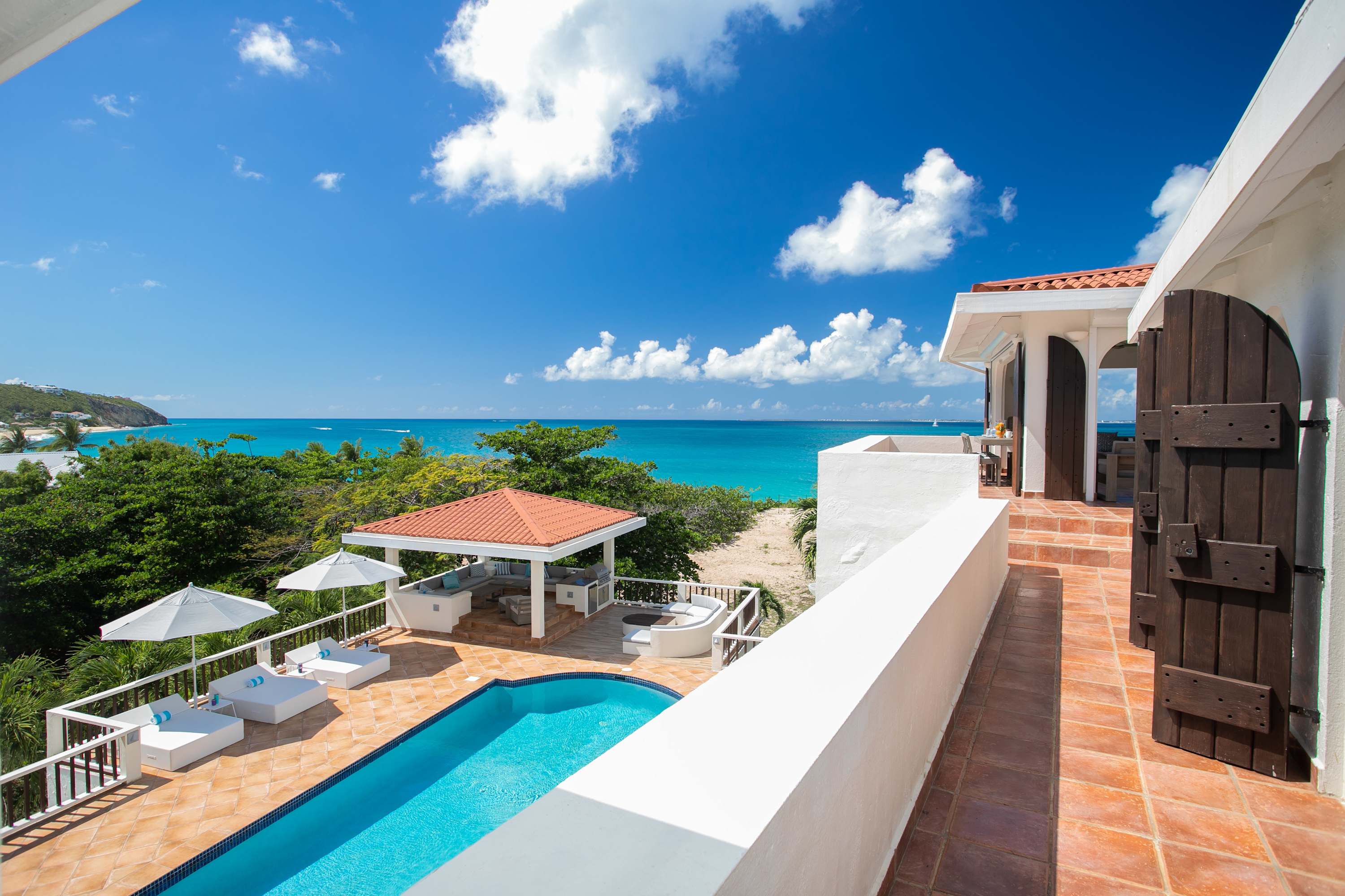 Villa Joie de Vivre, Beachfront Baie Rouge Villa with Private Cottage and Sunset Pool - Photo 18
