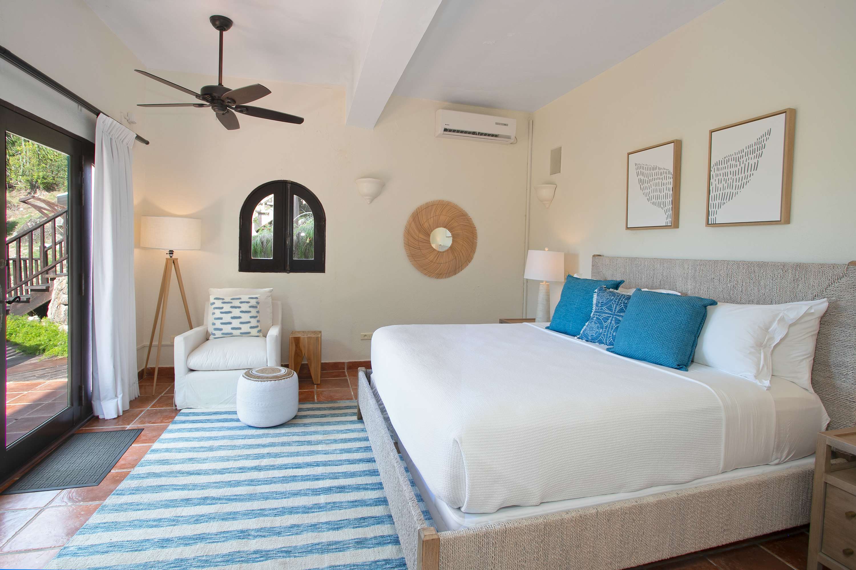 Villa Joie de Vivre, Beachfront Baie Rouge Villa with Private Cottage and Sunset Pool - Photo 43