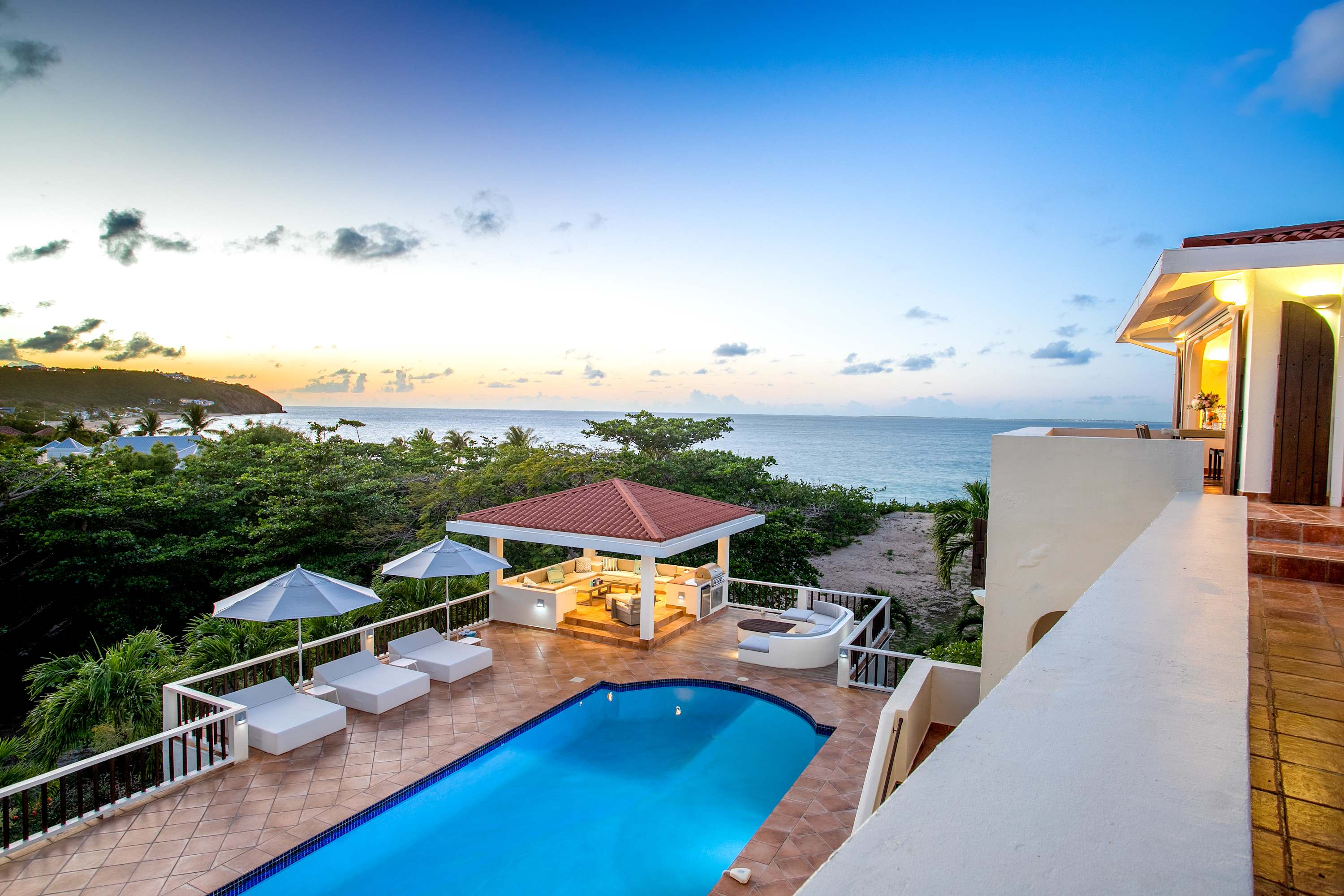 Villa Joie de Vivre, Beachfront Baie Rouge Villa with Private Cottage and Sunset Pool - Photo 67