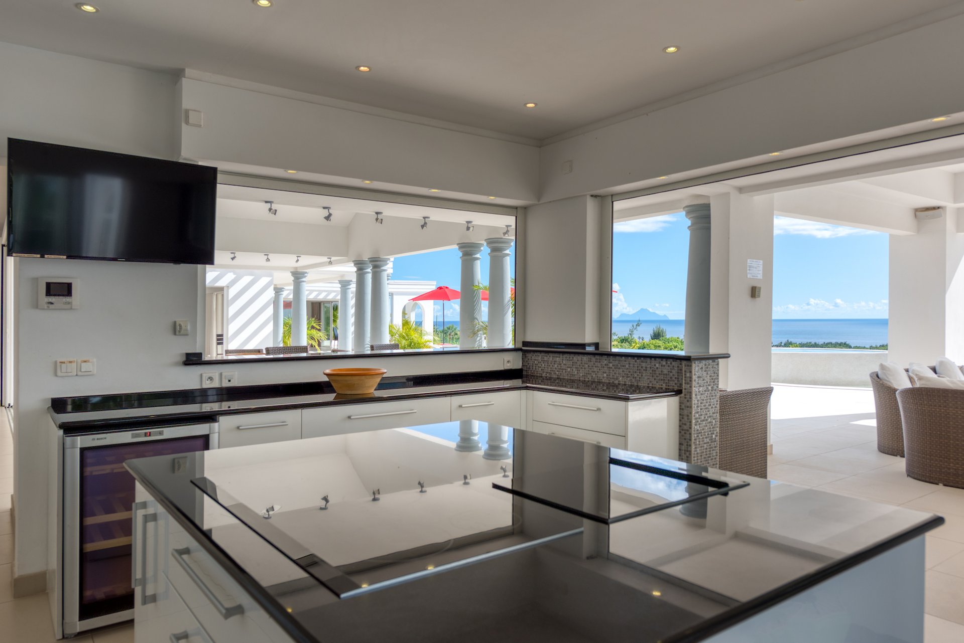 Just in Paradise, A Three Bedroom Les Terres Basses Villa with a Heated Infinity Pool - Photo 19