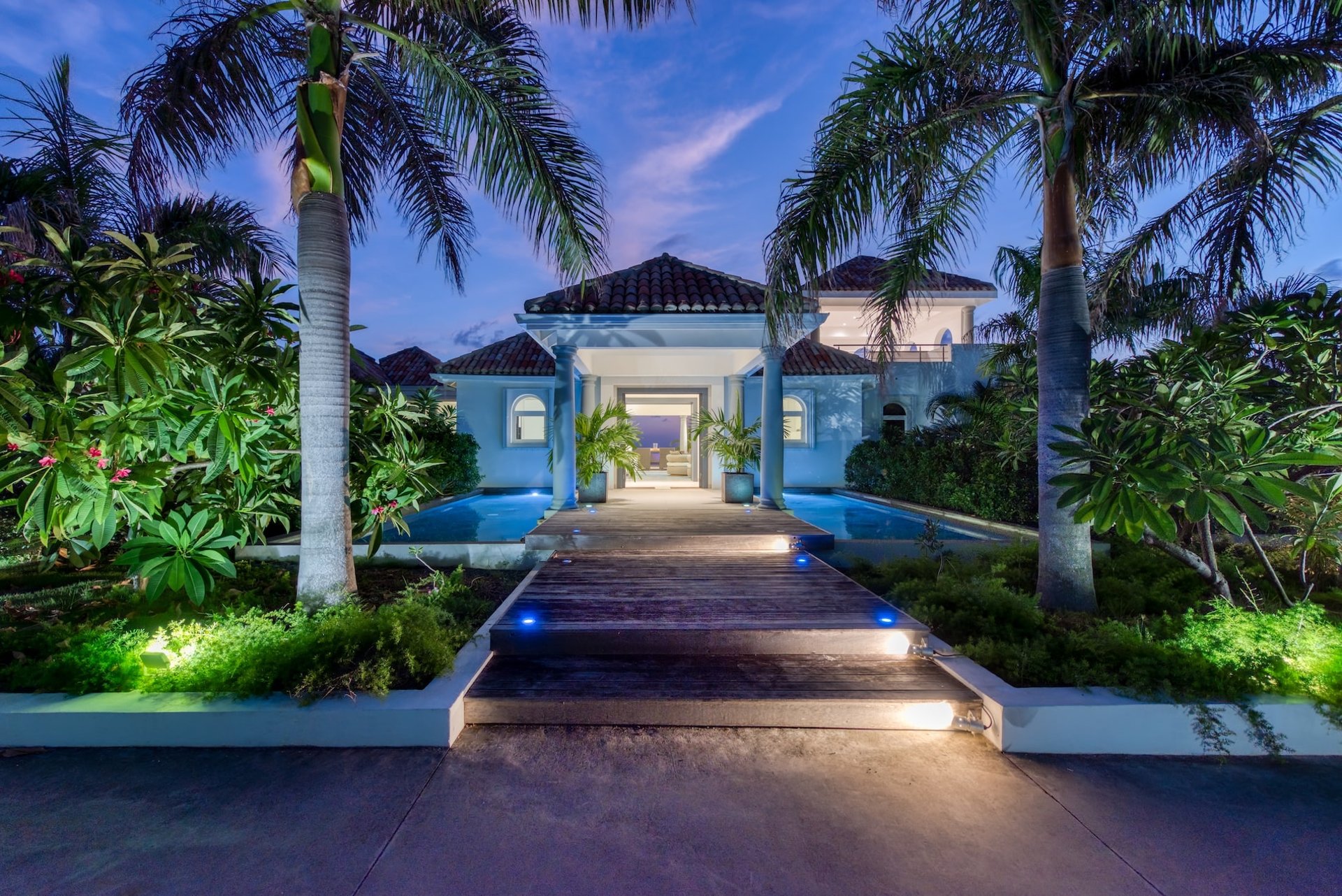 Just in Paradise, A Three Bedroom Les Terres Basses Villa with a Heated Infinity Pool - Photo 37