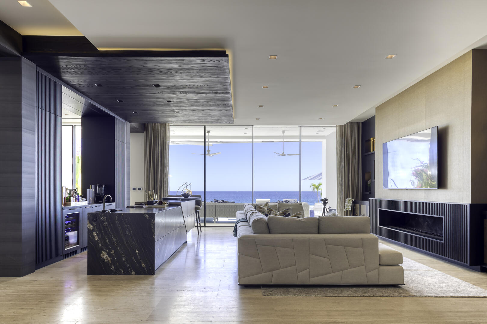 La Casa Tranquila, Beachfront Villas del Mar Estate with Chef, Butler and Infinity Pool - Photo 15