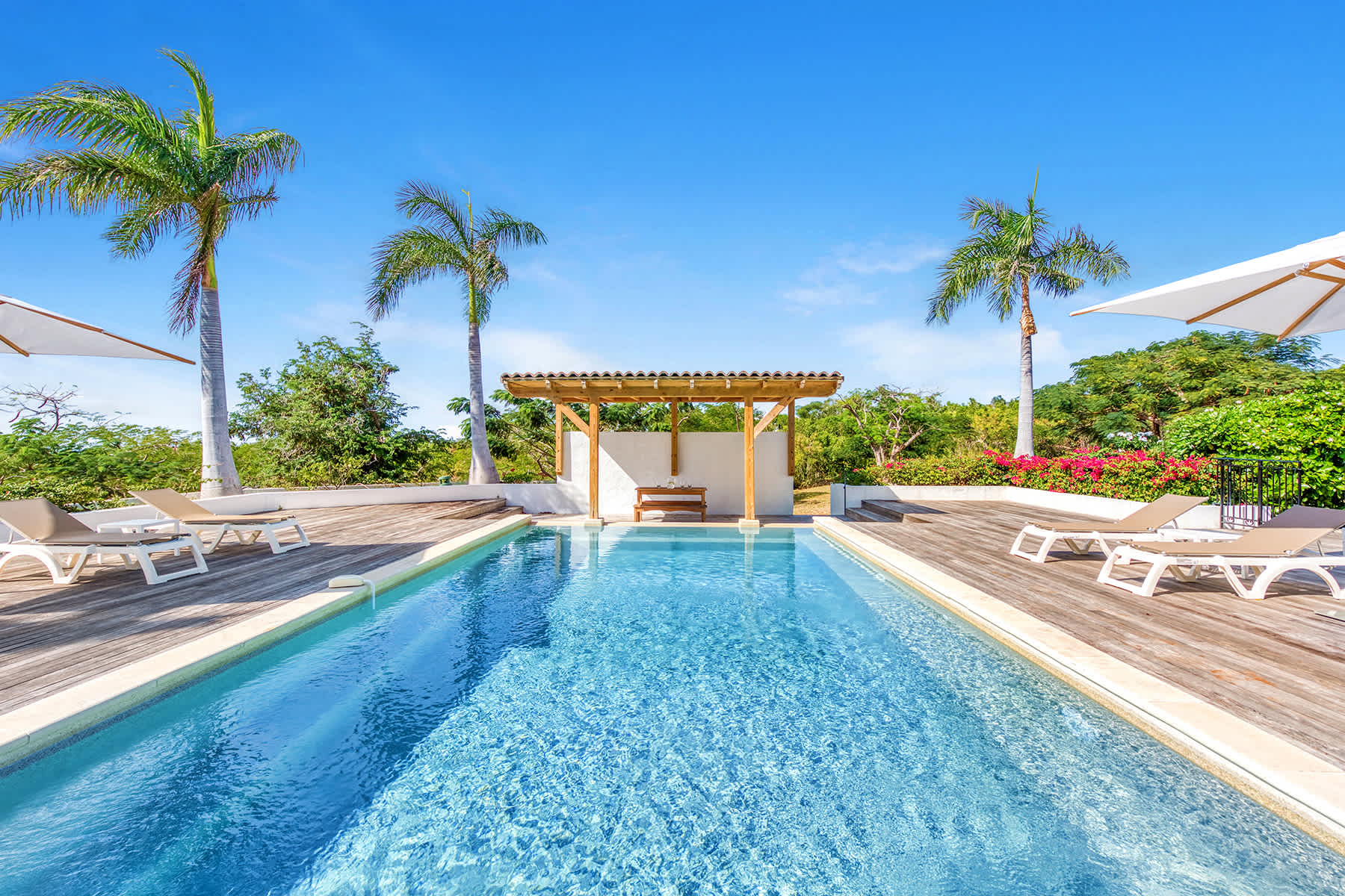 La Hacienda, Terres Basses Ocean View Estate with Private Pool and Sport Courts Gallery 1