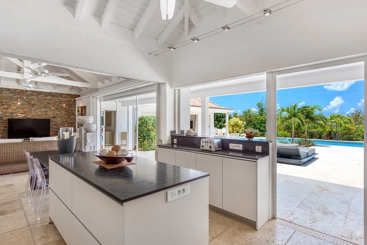Villa La Nina, a Creole Garden Villa with Ocean Views in Terres Basses - Photo 15