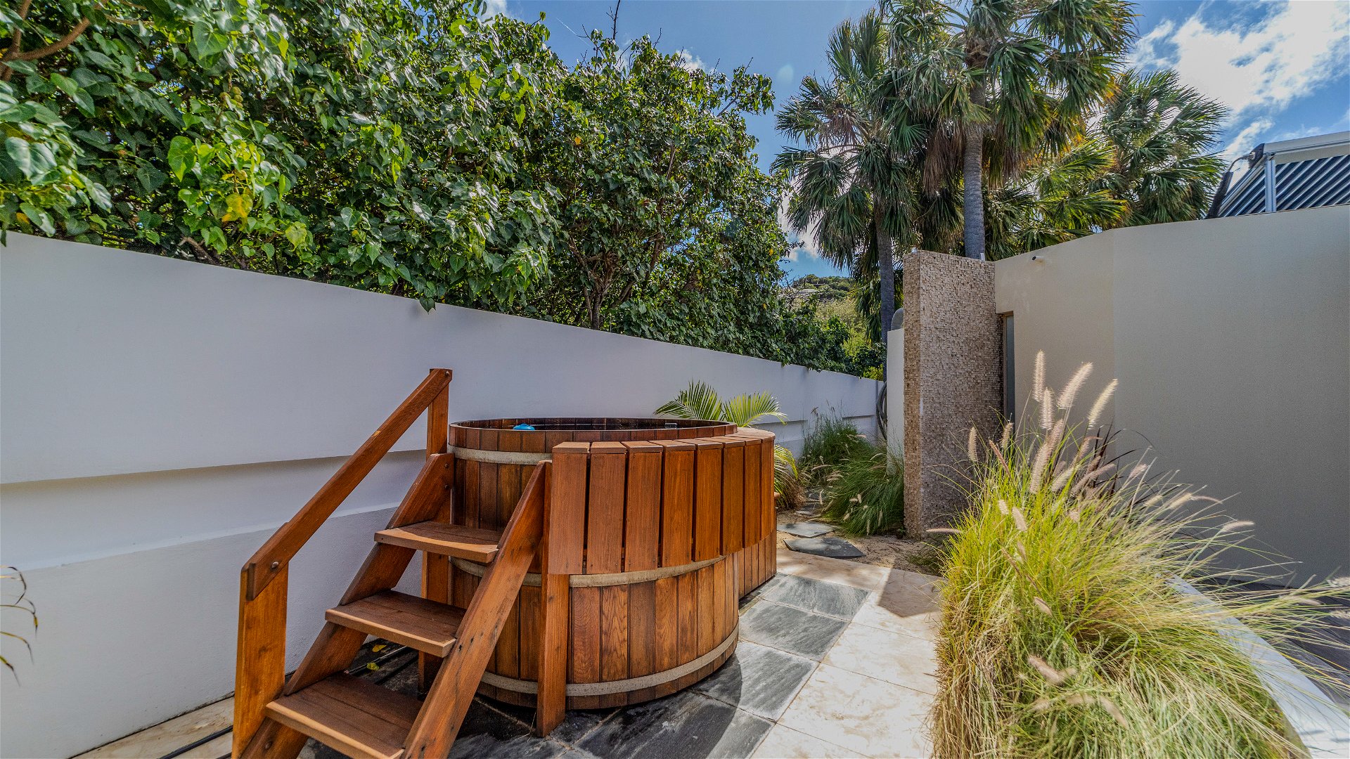 La Plage, Seven-Bedroom Beachfront Villa on Lorient Beach - Photo 11