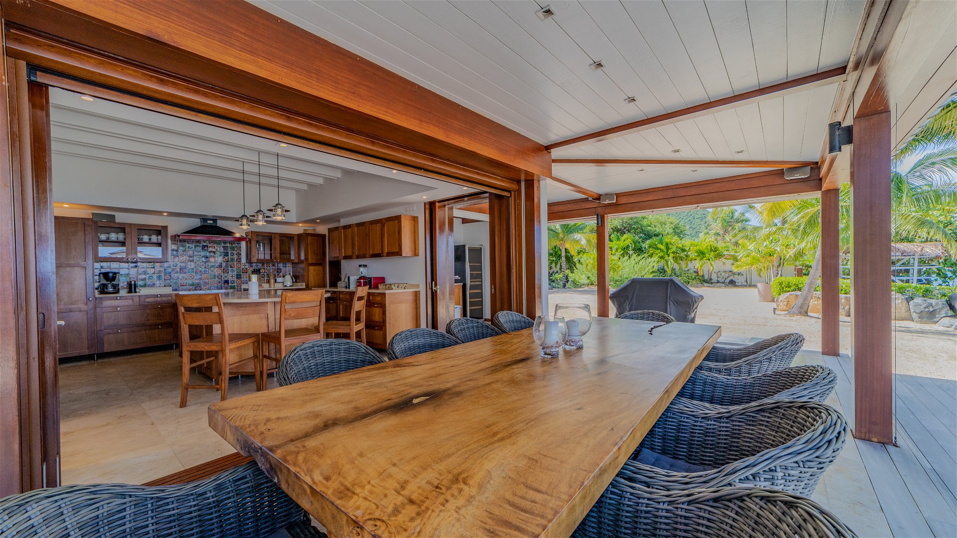 La Plage, Seven-Bedroom Beachfront Villa on Lorient Beach - Photo 20
