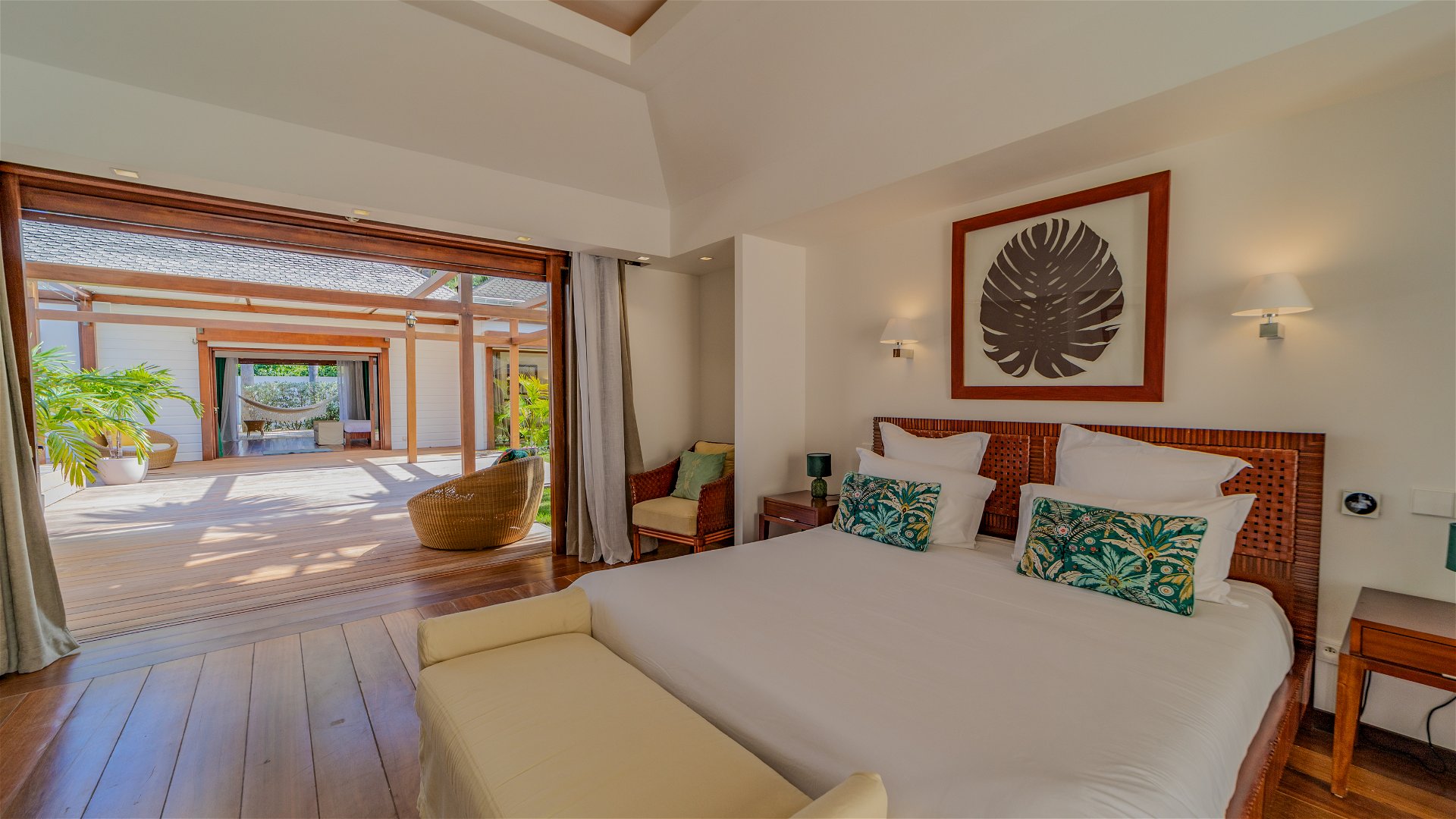 La Plage, Seven-Bedroom Beachfront Villa on Lorient Beach - Photo 53