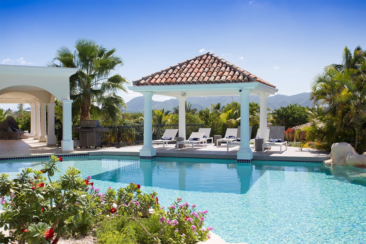 La Salamandre, a Six-Bedroom Lagoonfront Villa in Terres Basses - Photo 15