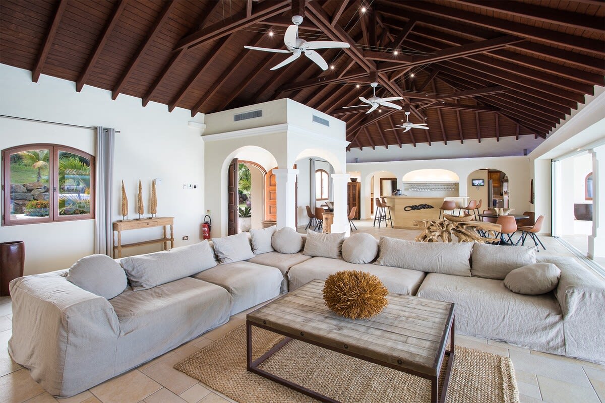 La Salamandre, a Six-Bedroom Lagoonfront Villa in Terres Basses - Photo 20