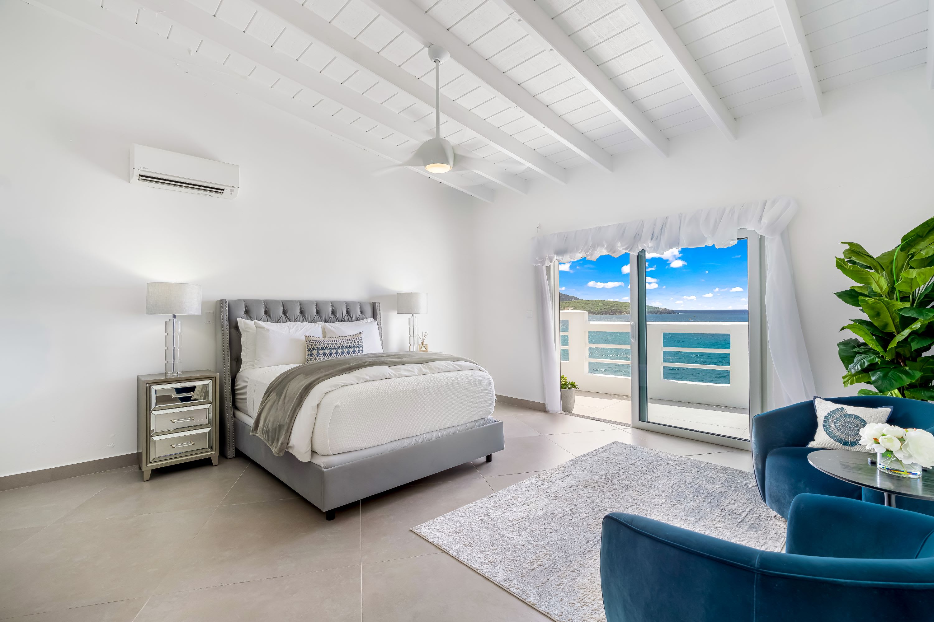 La Villa Salee, Beachfront Six Bedroom Villa on St Maarten’s Pelican Peninsula - Photo 18