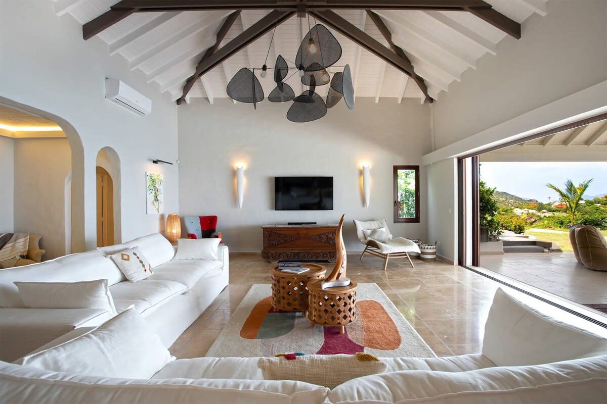 La Vue Folle, Terres Basses Beachfront Villa with Two Pools and Simpson Bay Lagoon Views - Photo 18