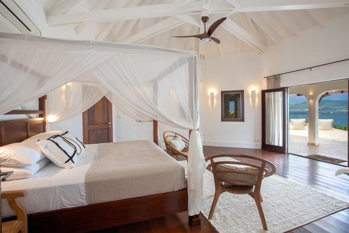 La Vue Folle, Terres Basses Beachfront Villa with Two Pools and Simpson Bay Lagoon Views - Photo 24