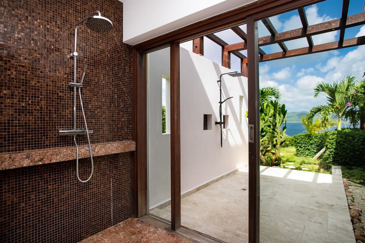 La Vue Folle, Terres Basses Beachfront Villa with Two Pools and Simpson Bay Lagoon Views - Photo 37