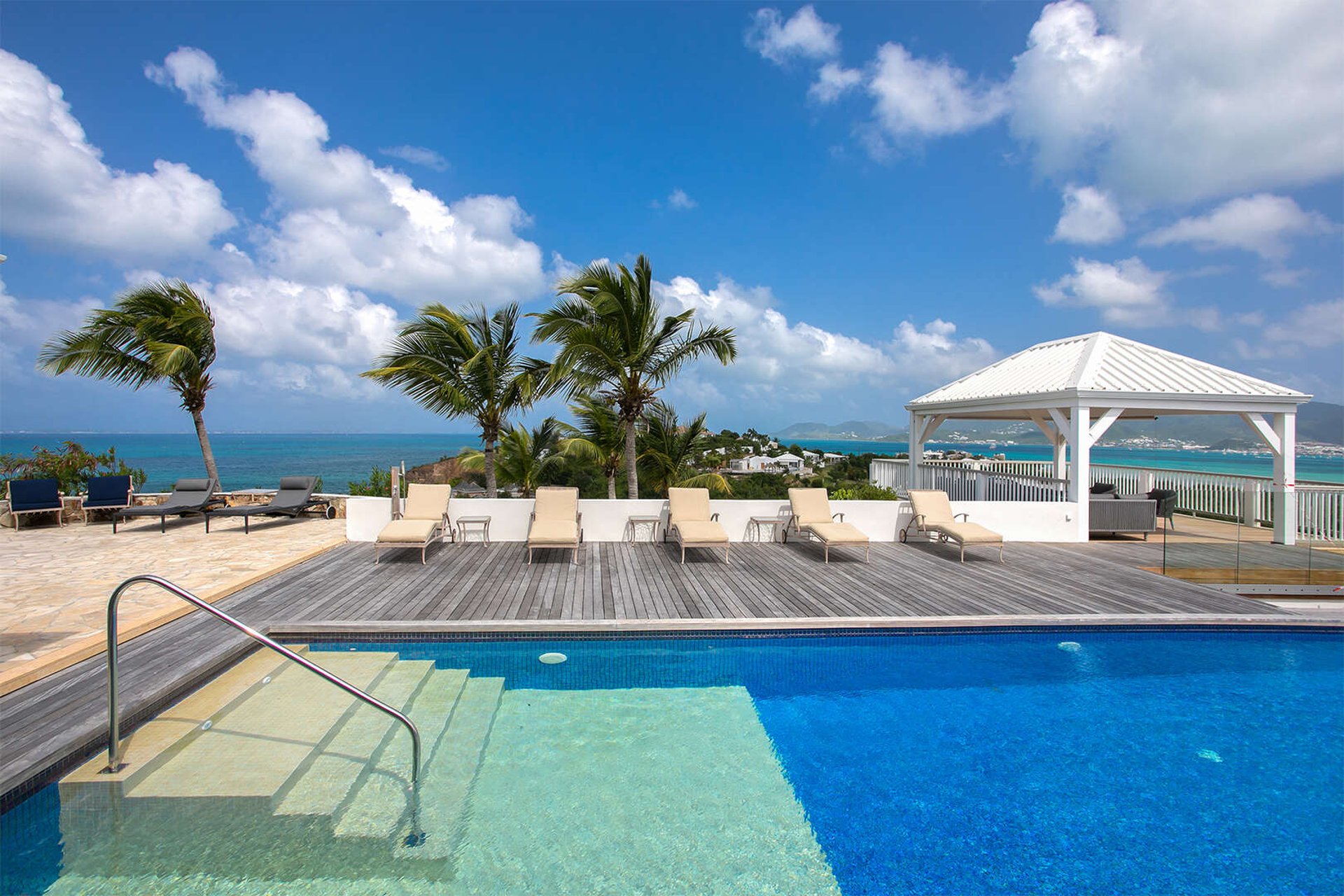 Le Caprice, Seven-Bedroom Beachfront Villa Above Baie Rouge - Photo 5